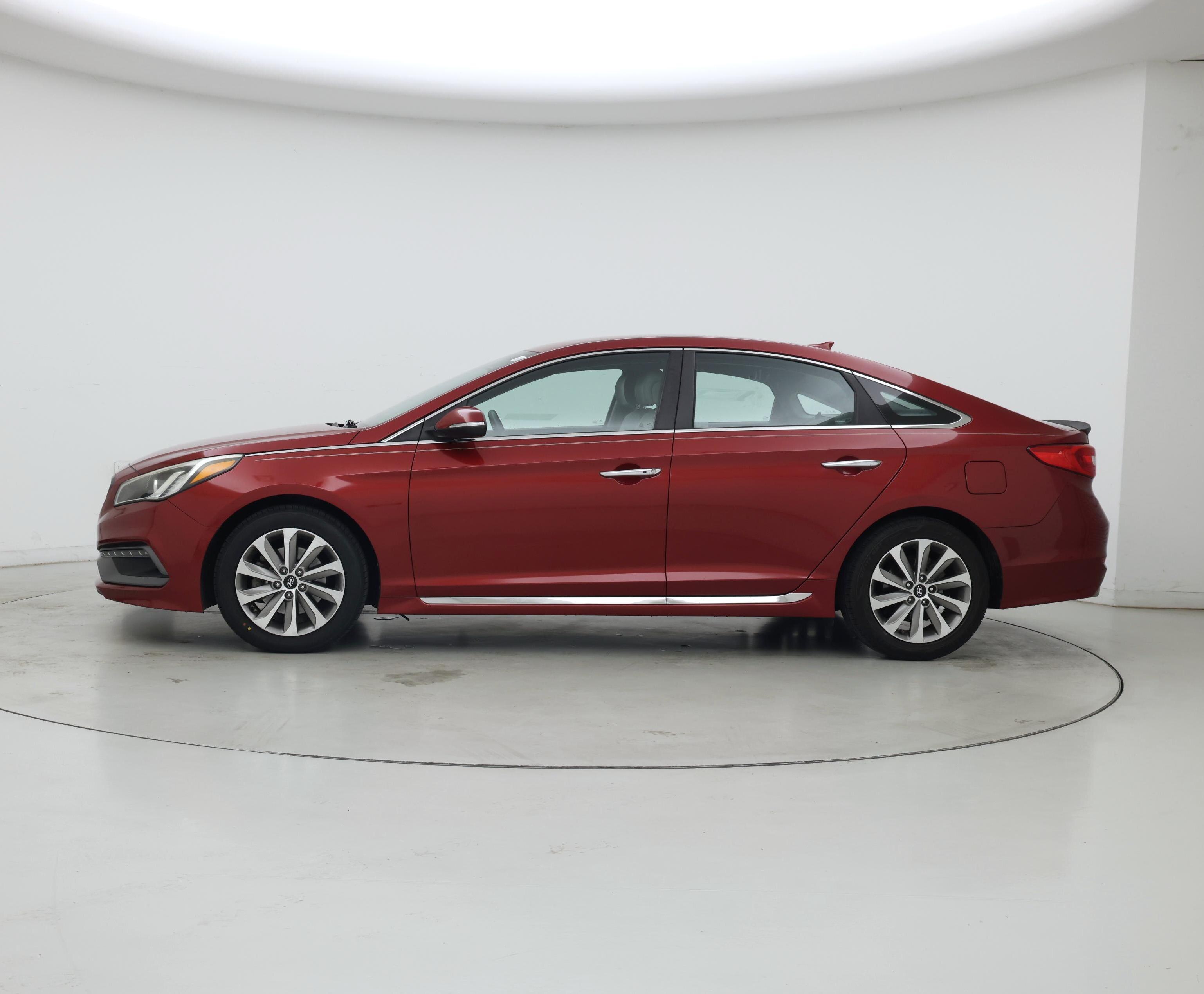 Thumbnail: 2015 Hyundai Sonata - 3