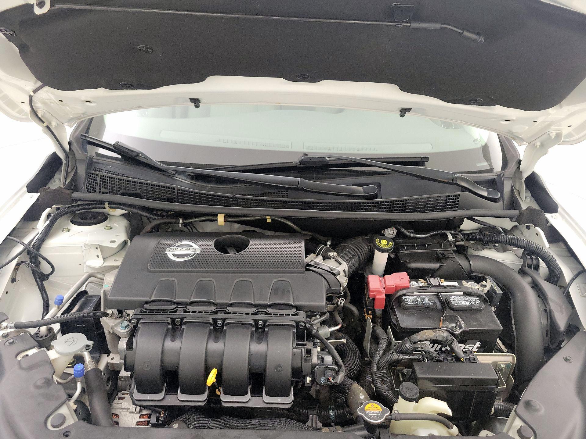 Thumbnail: 2014 Nissan Sentra - 20