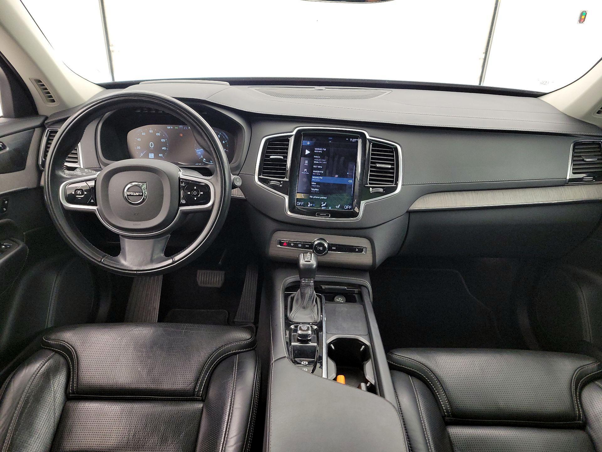 Thumbnail: 2022 Volvo XC90 - 9