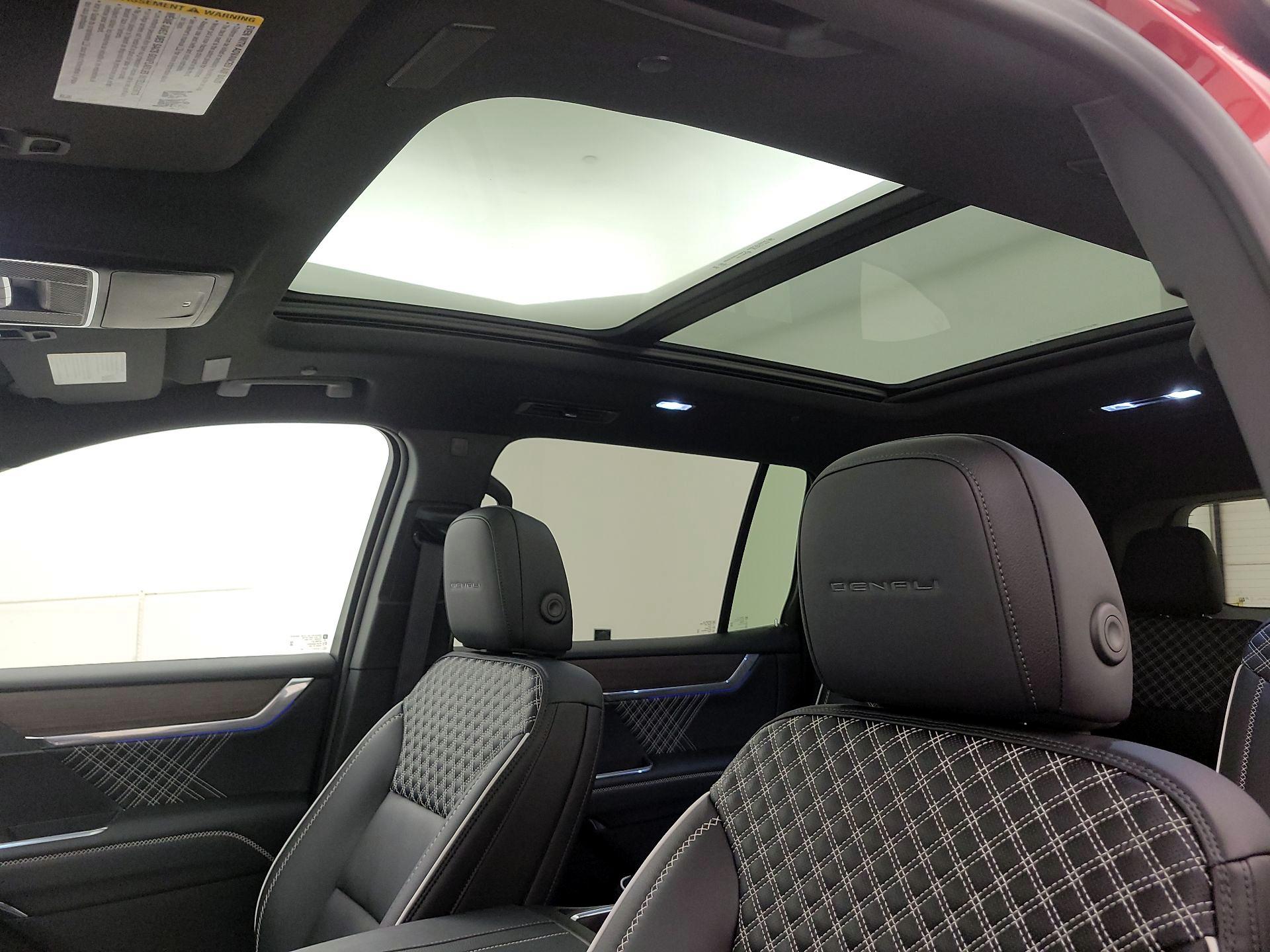 Thumbnail: 2025 GMC Acadia - 20