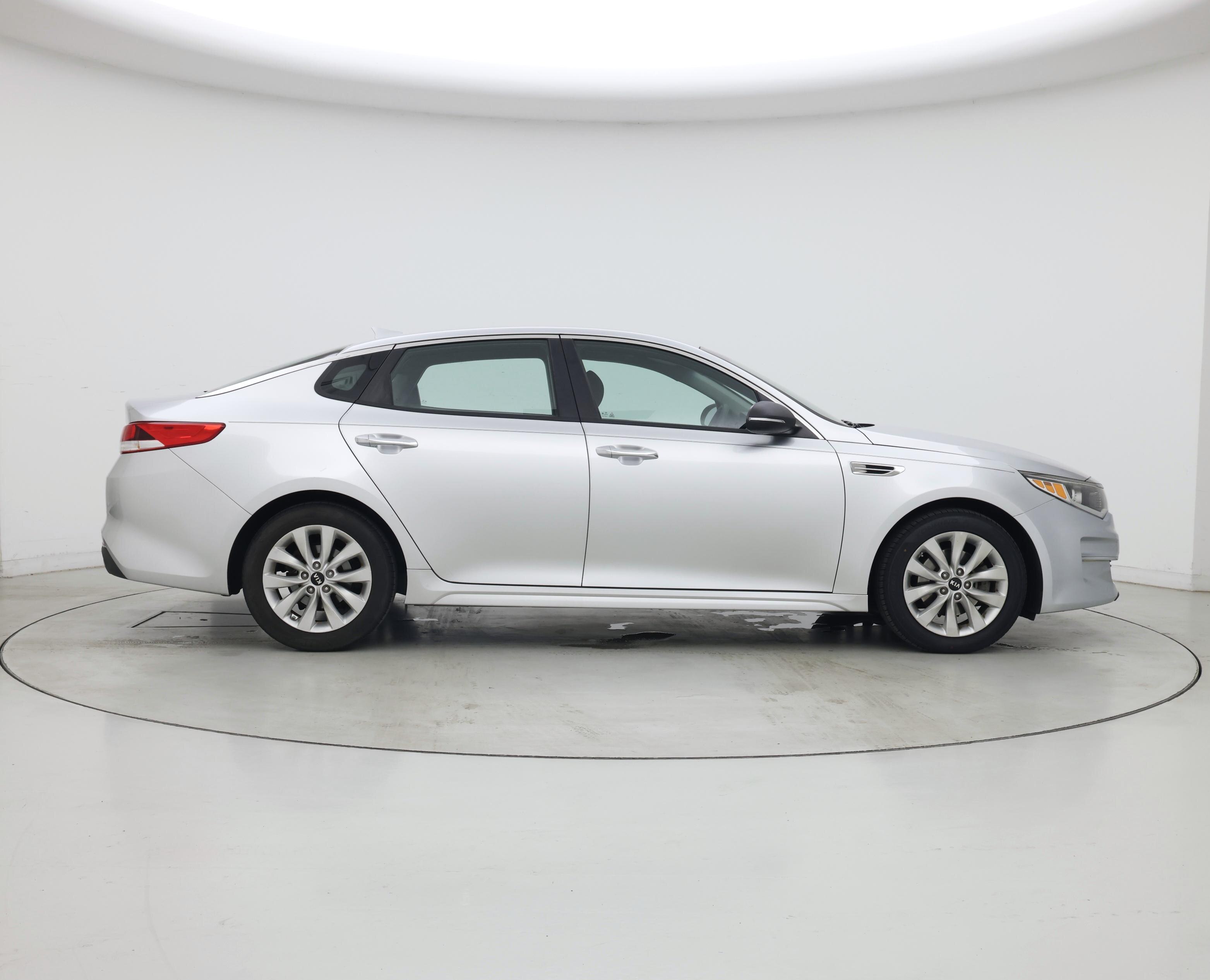 Thumbnail: 2018 Kia Optima - 7