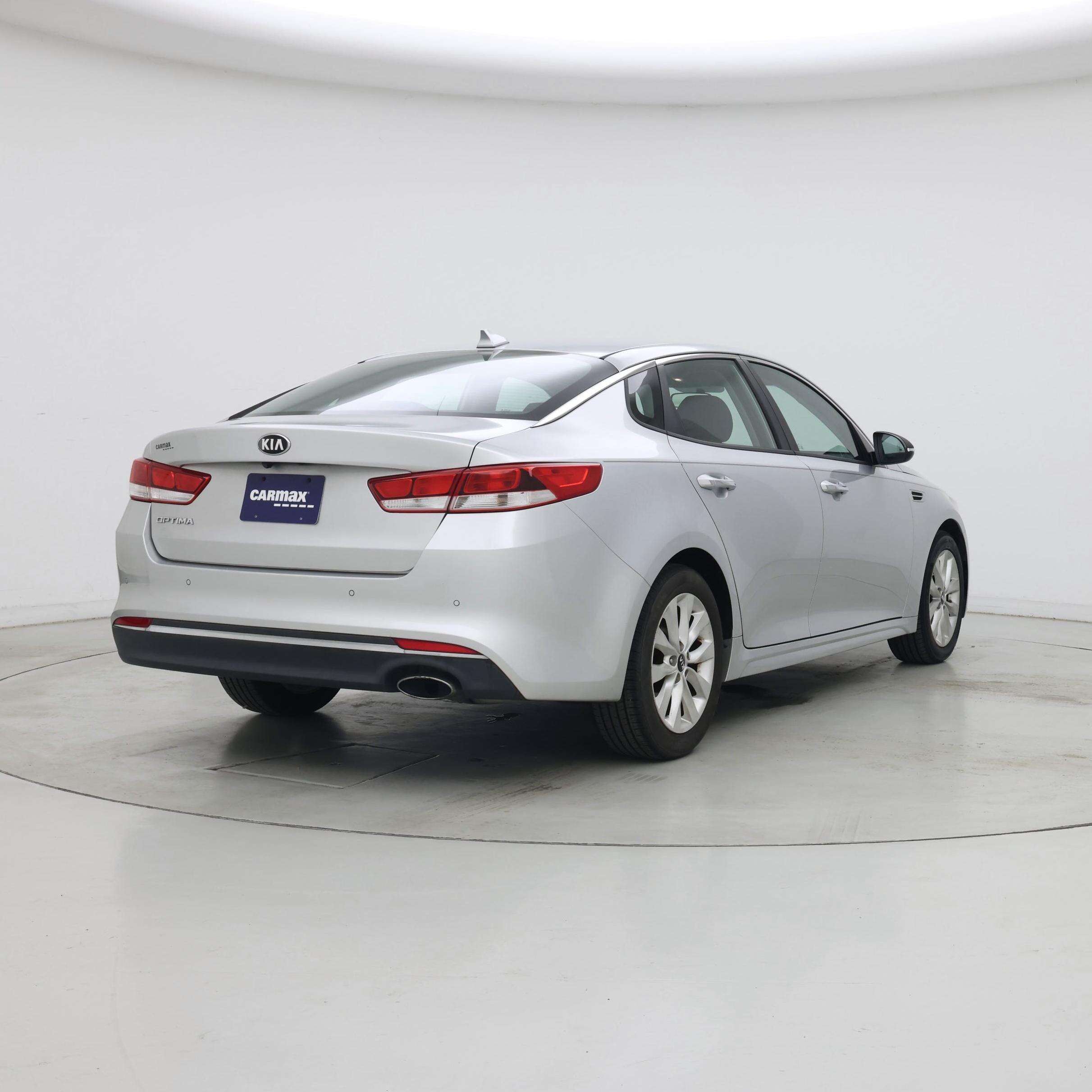 Thumbnail: 2018 Kia Optima - 8