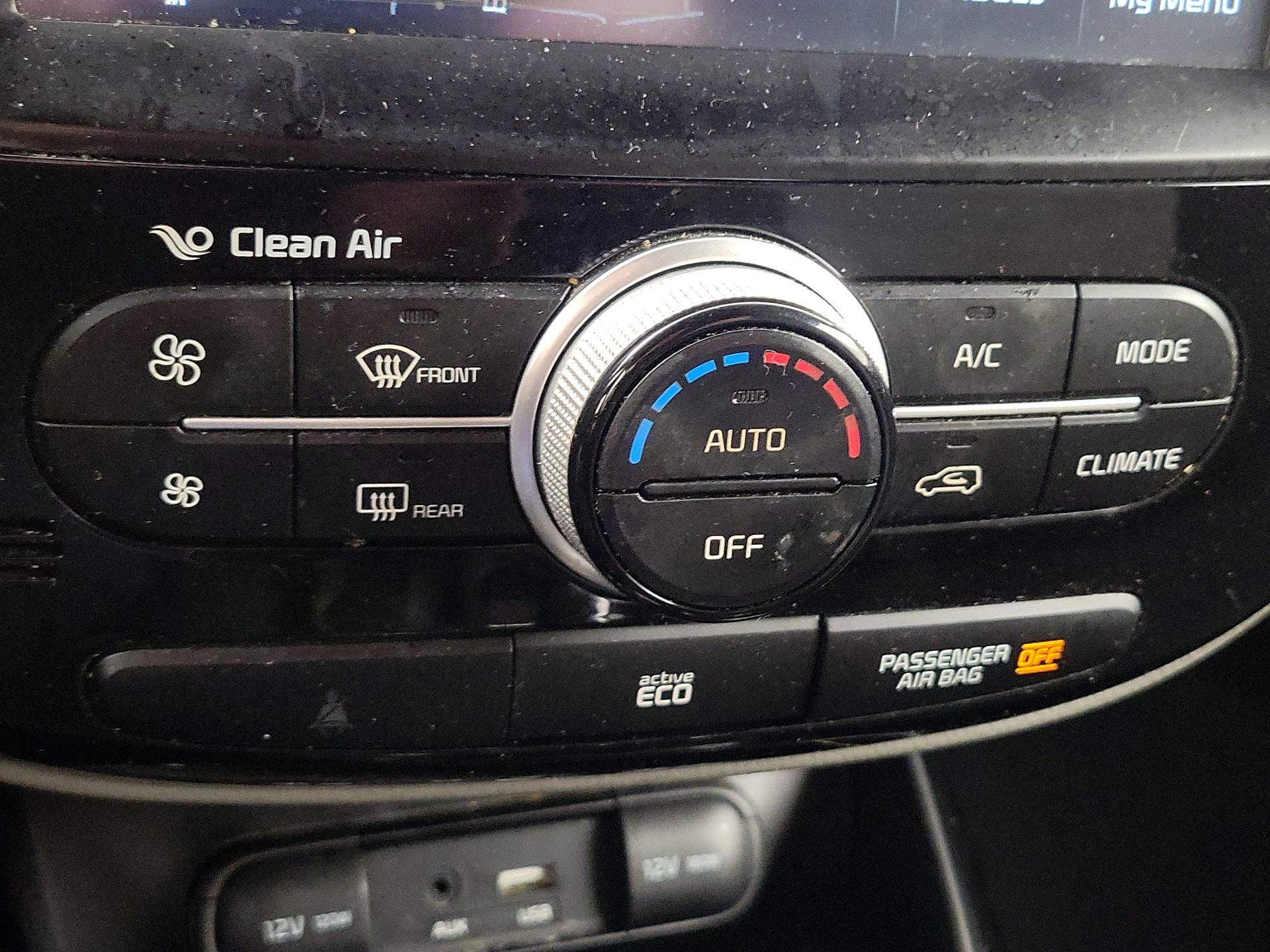 Thumbnail: 2016 Kia Soul - 17