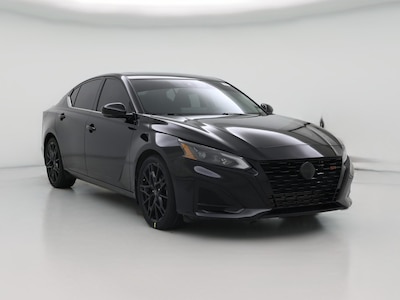 2023 Nissan Altima SR