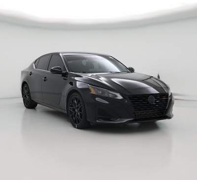 2023 Nissan Altima SR