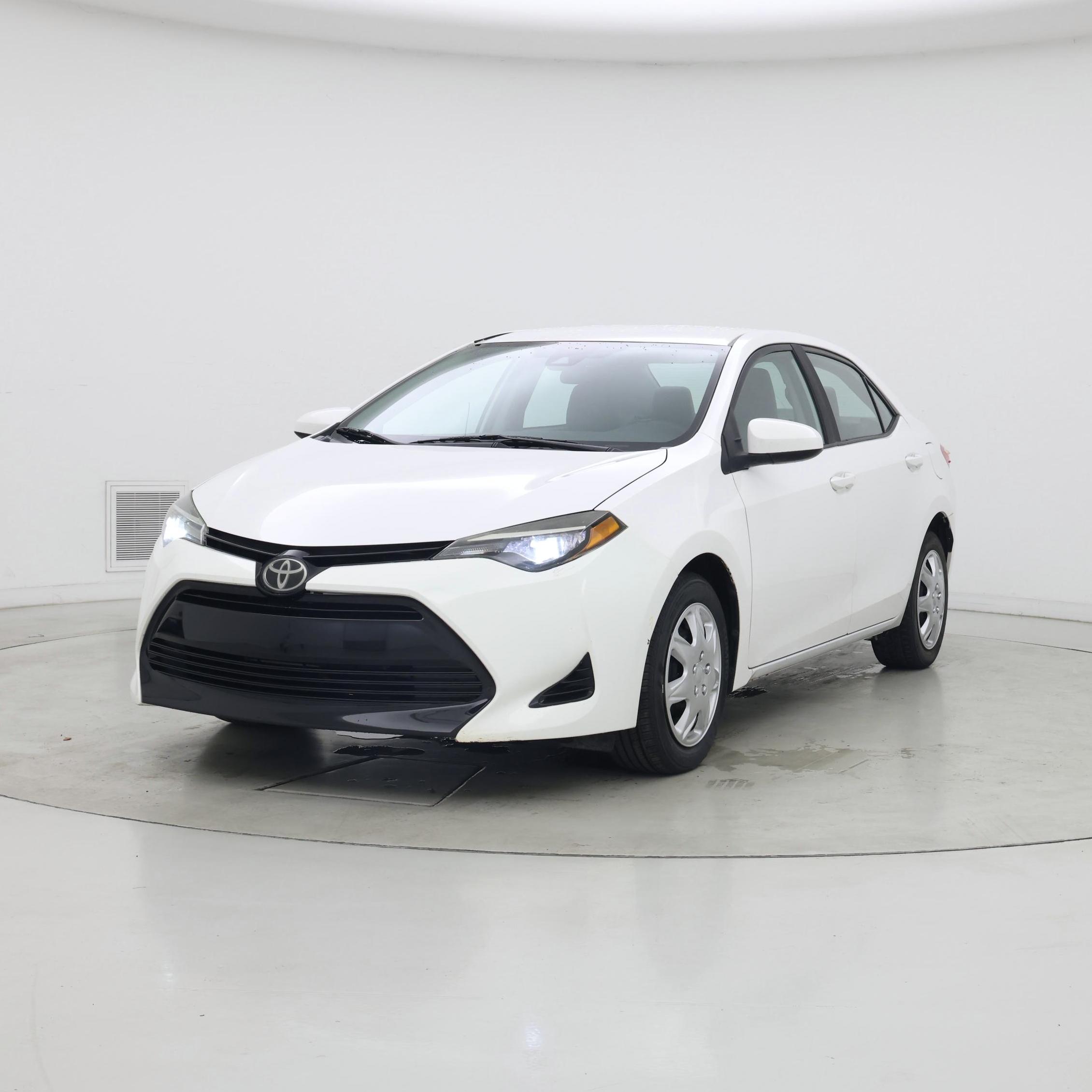 Thumbnail: 2017 Toyota Corolla - 4