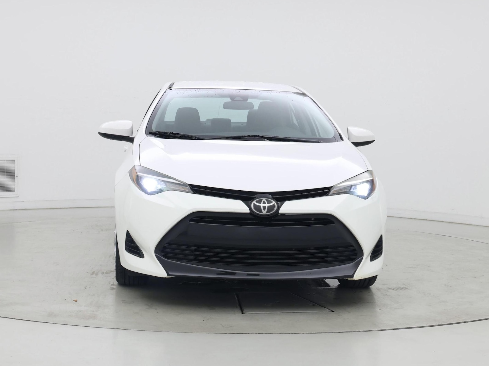 2017 Toyota Corolla LE - Photo 6