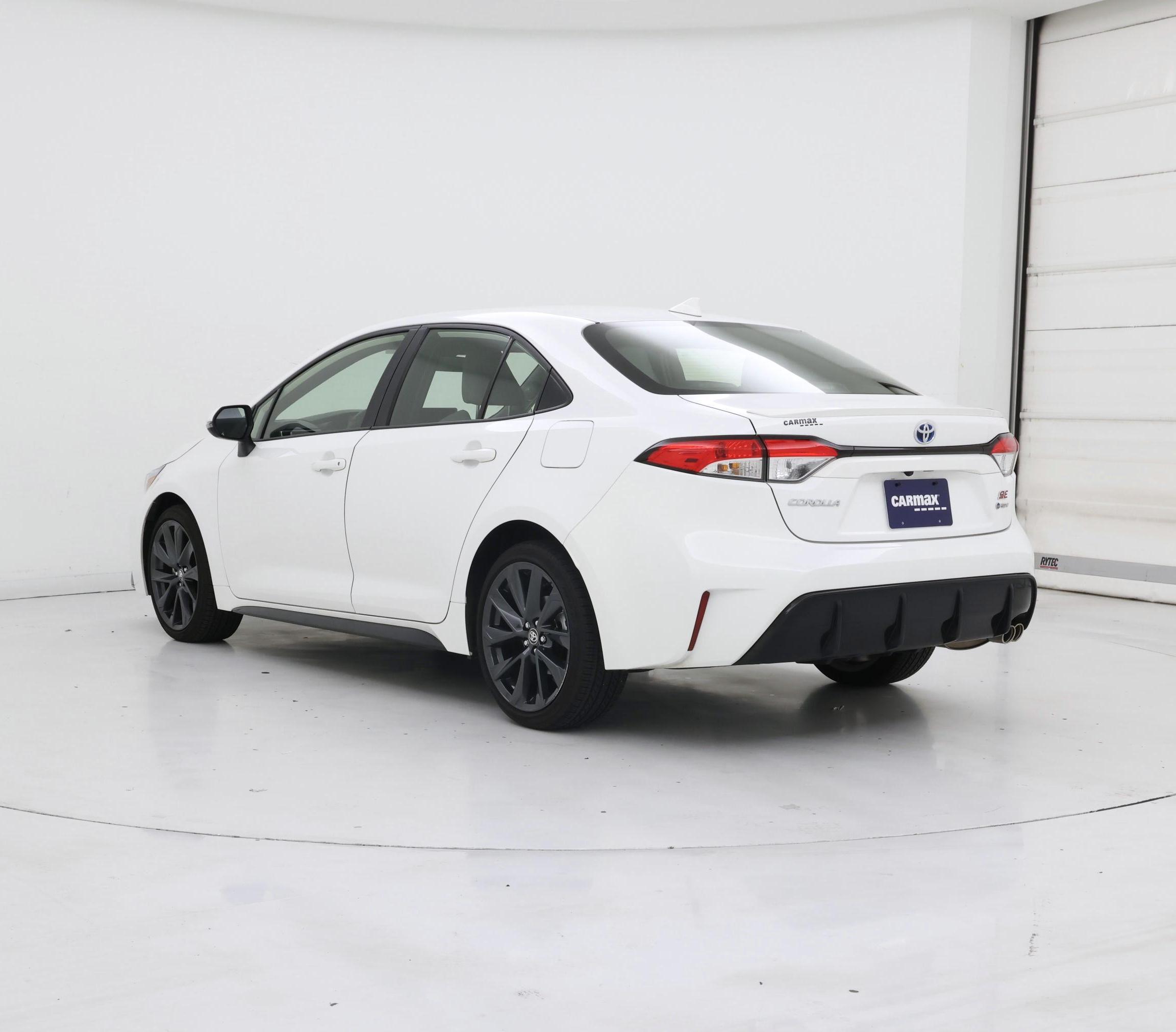 Thumbnail: 2025 Toyota Corolla - 2