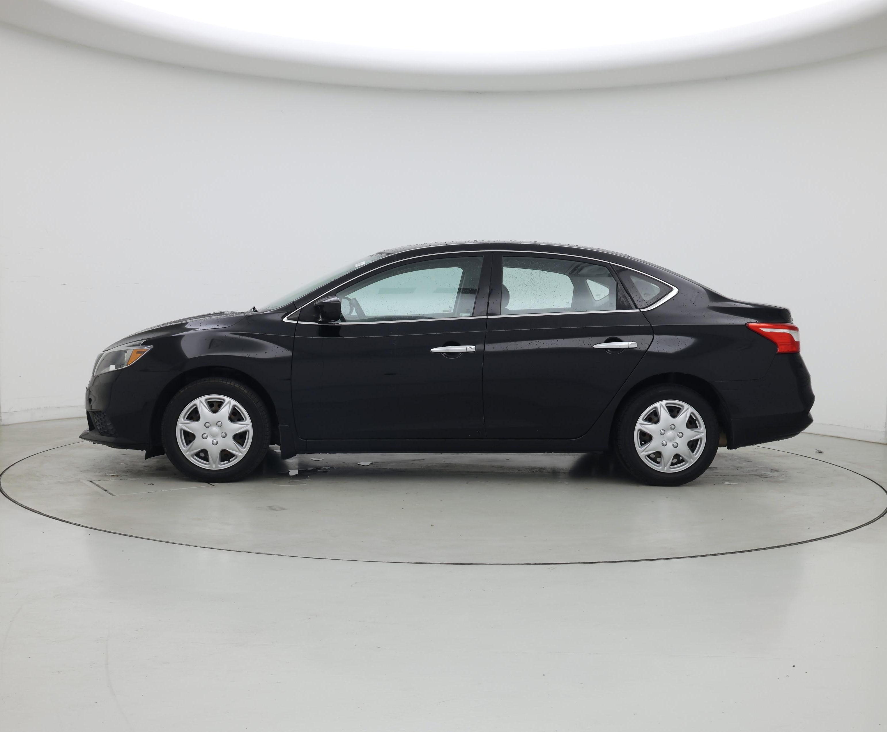 Thumbnail: 2017 Nissan Sentra - 3