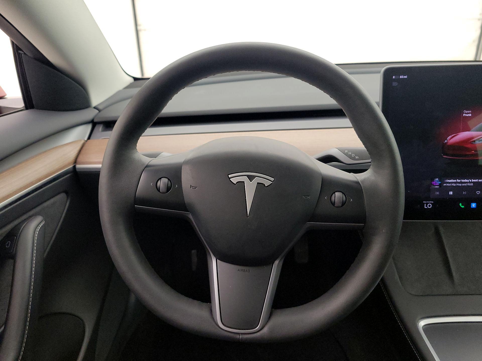 Thumbnail: 2023 Tesla Model 3 - 10
