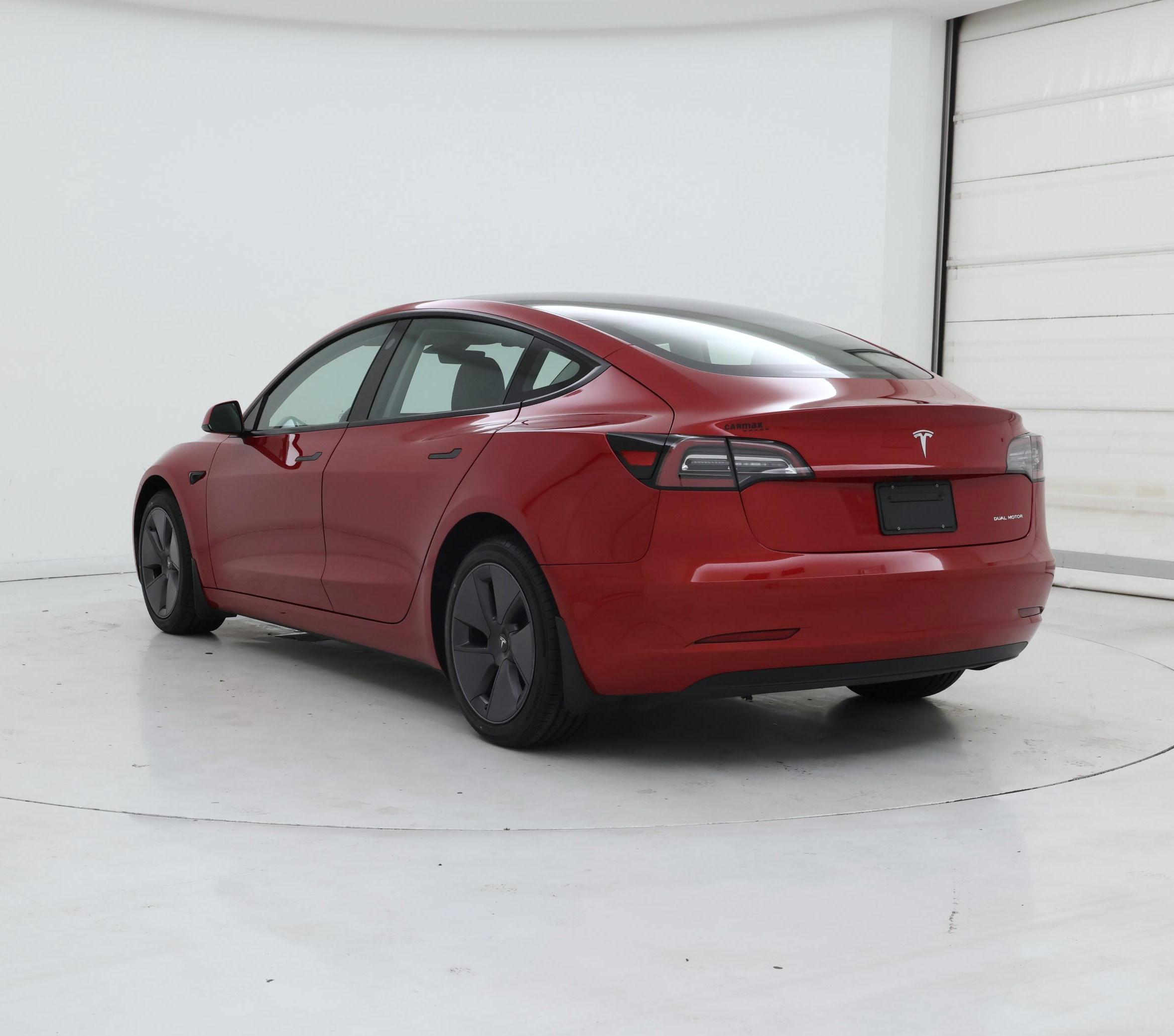 Thumbnail: 2023 Tesla Model 3 - 2