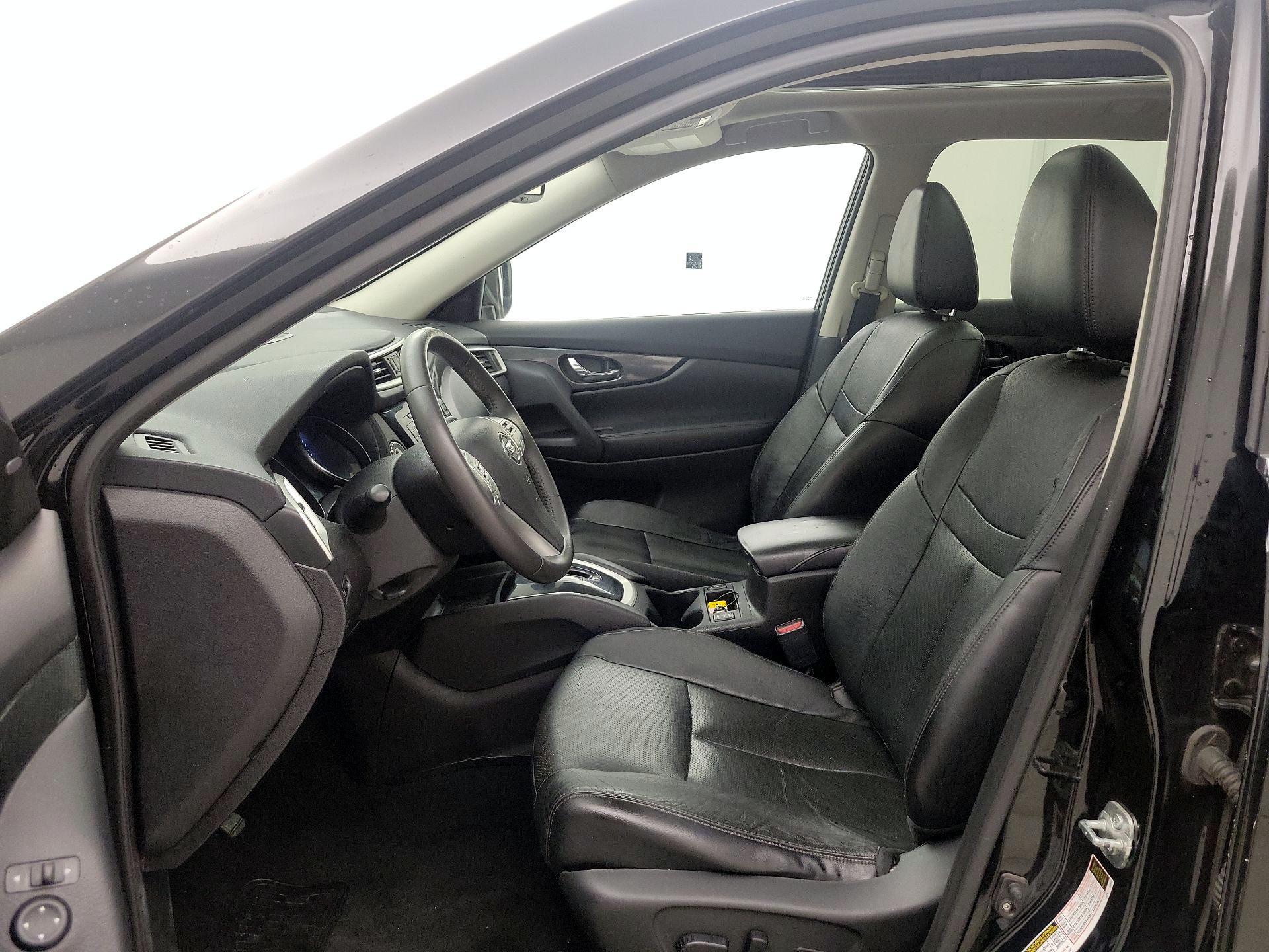 Thumbnail: 2014 Nissan Rogue - 11