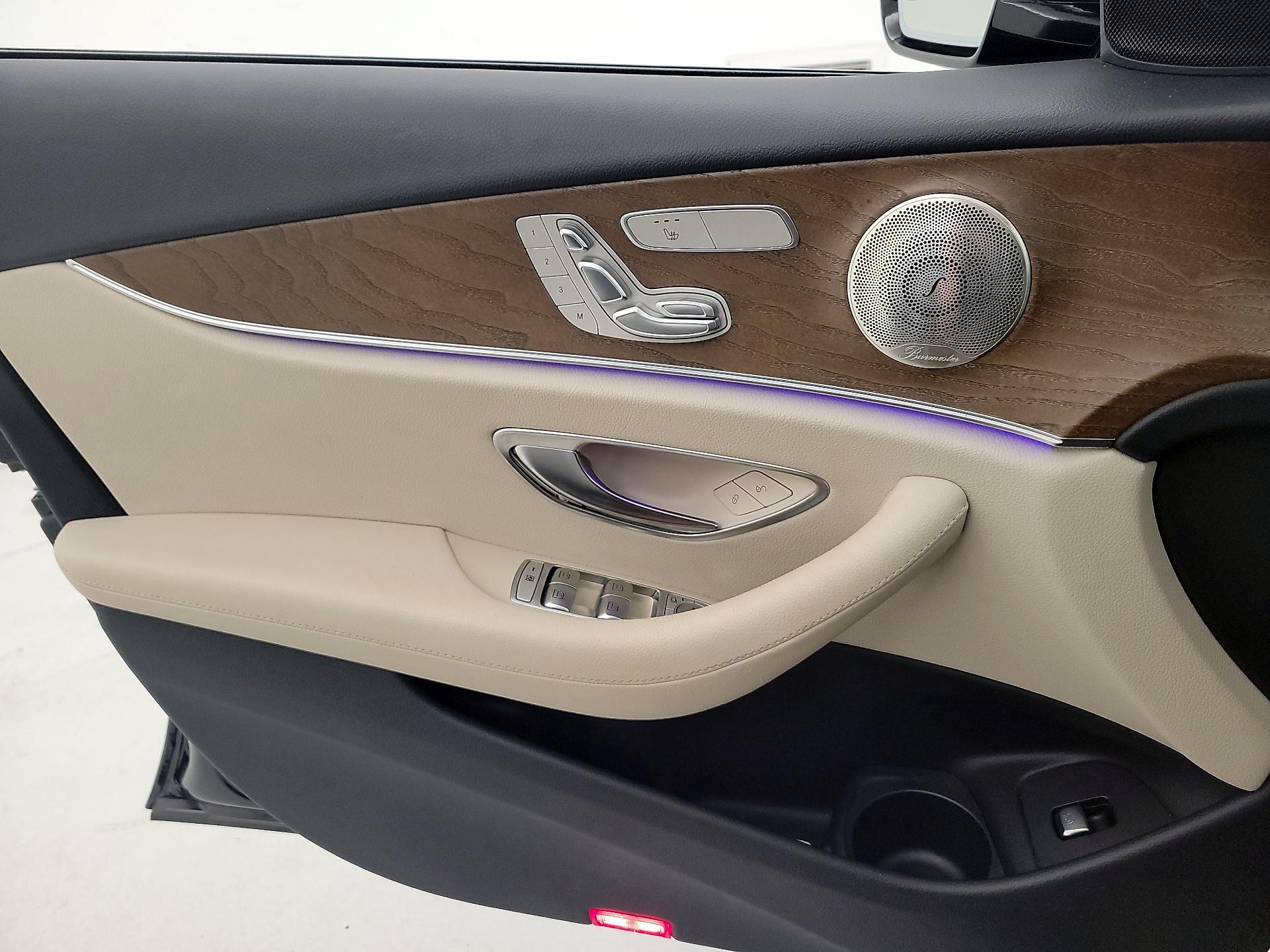 Thumbnail: 2022 Mercedes-Benz E-Class - 12