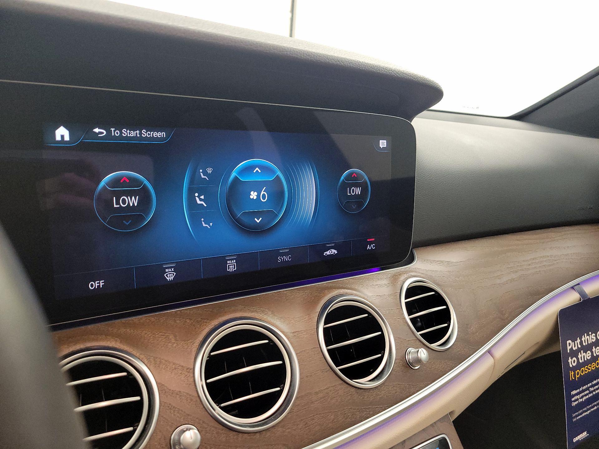 Thumbnail: 2022 Mercedes-Benz E-Class - 17