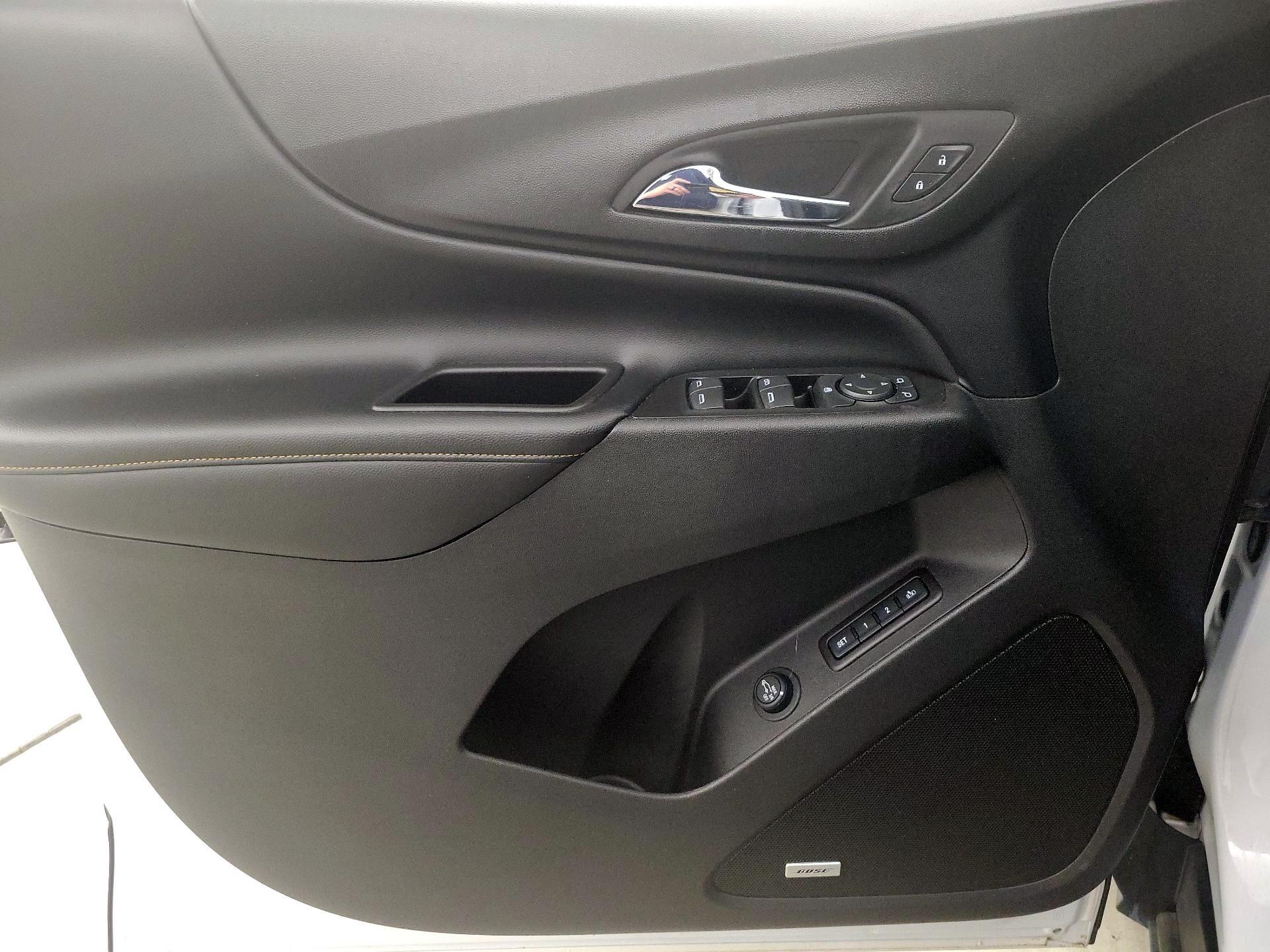 Thumbnail: 2020 Chevrolet Equinox - 12