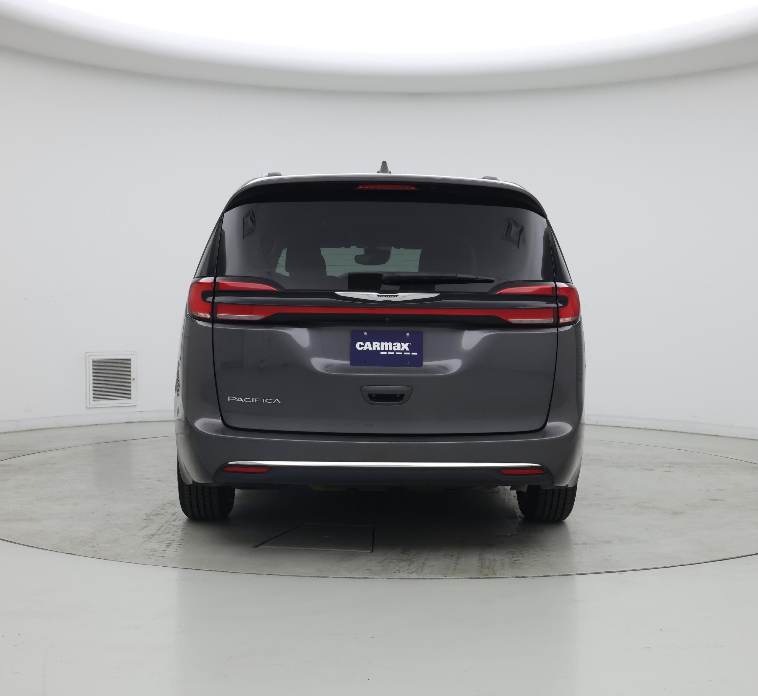 Thumbnail: 2022 Chrysler Pacifica - 6