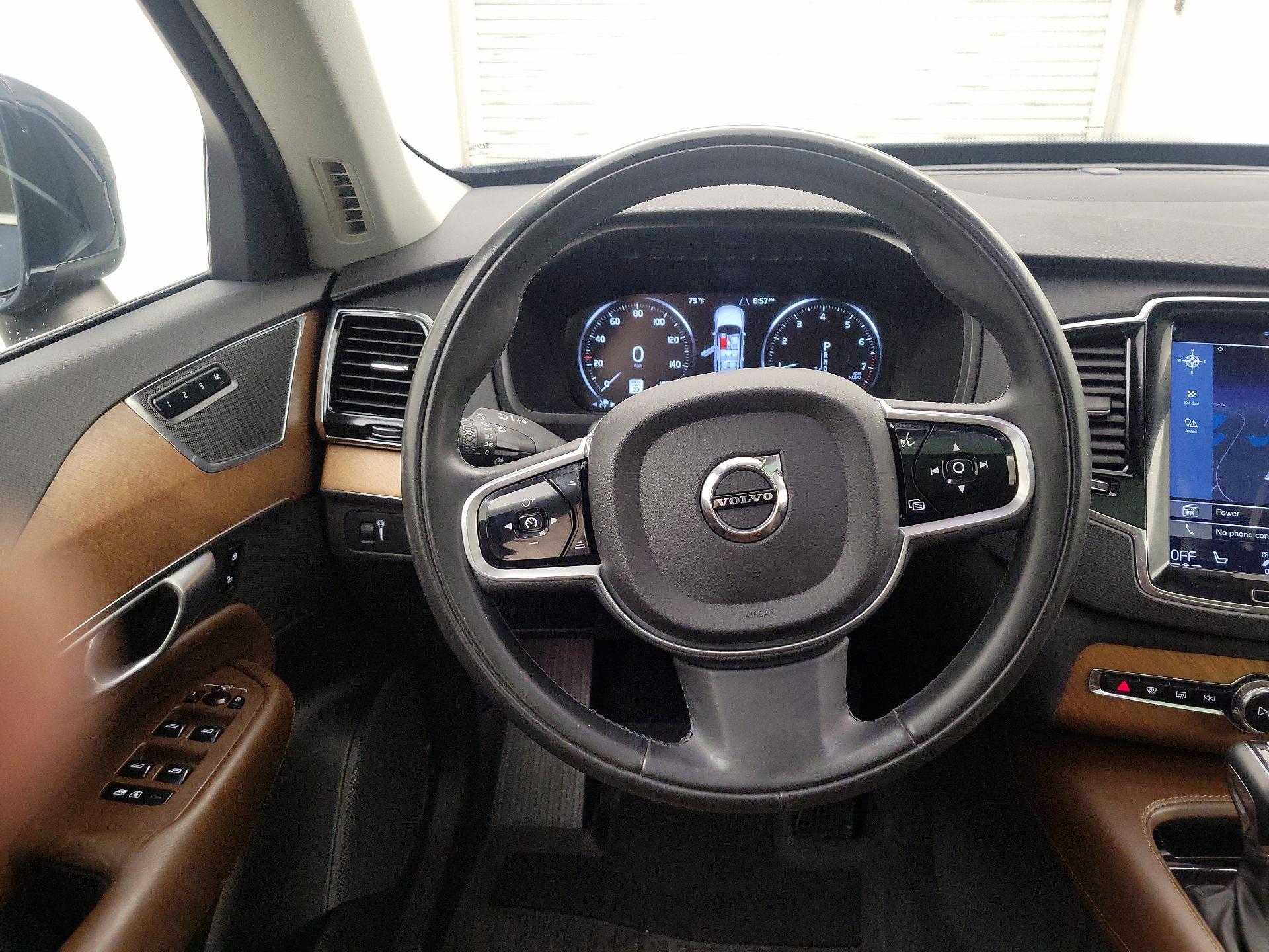 Thumbnail: 2018 Volvo XC90 - 10