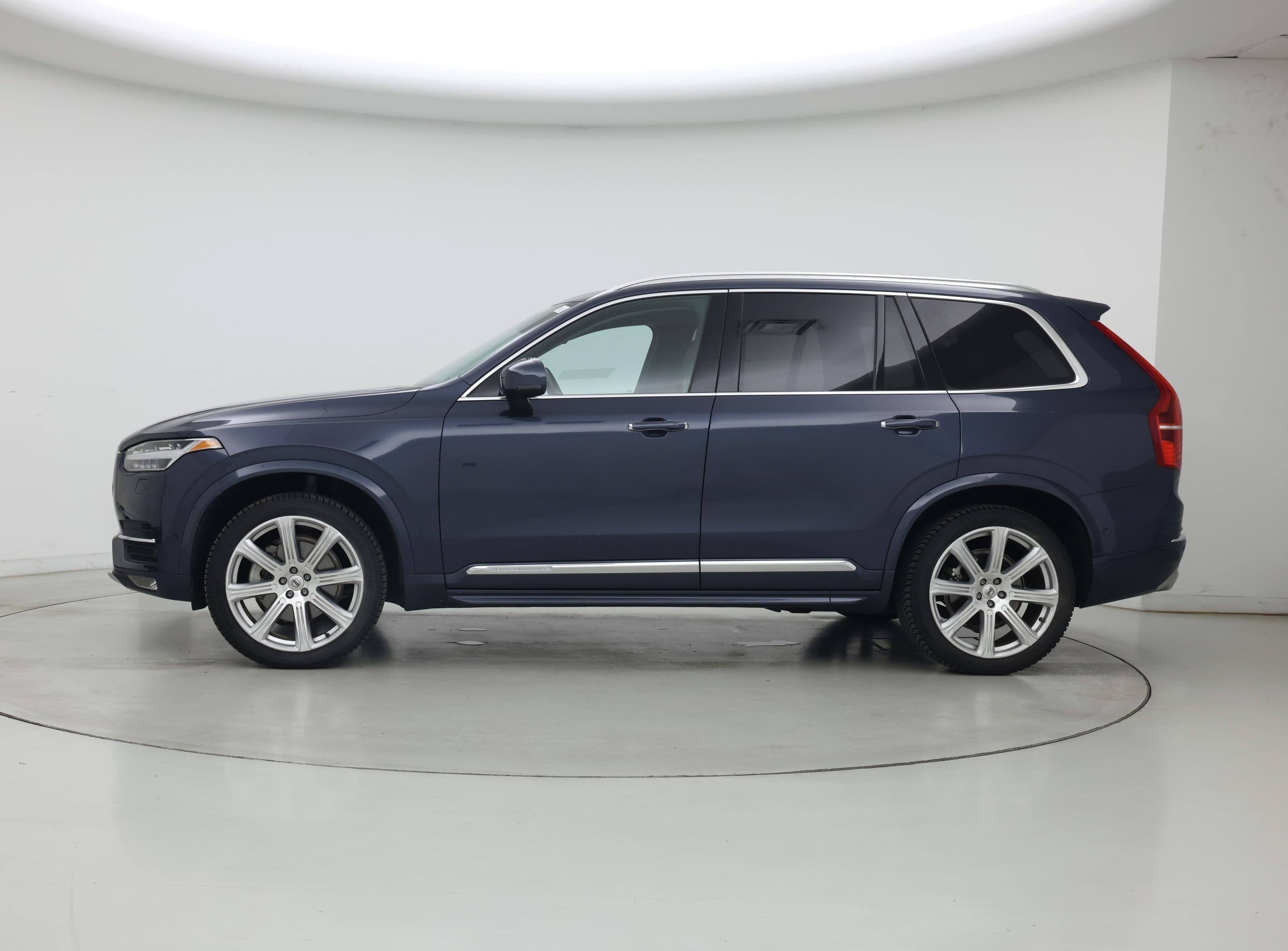 Thumbnail: 2018 Volvo XC90 - 3