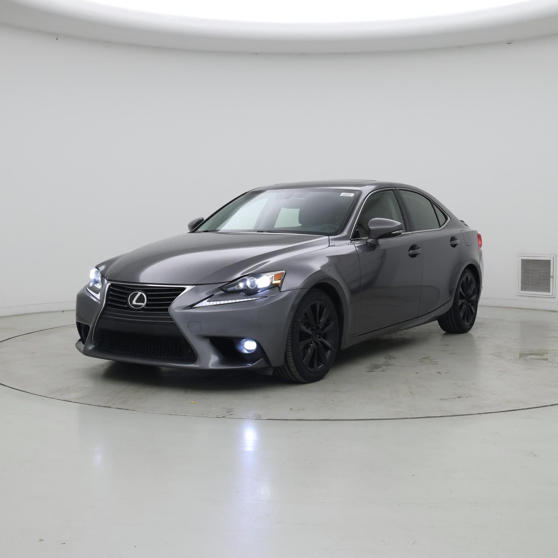 Thumbnail: 2015 Lexus IS - 4