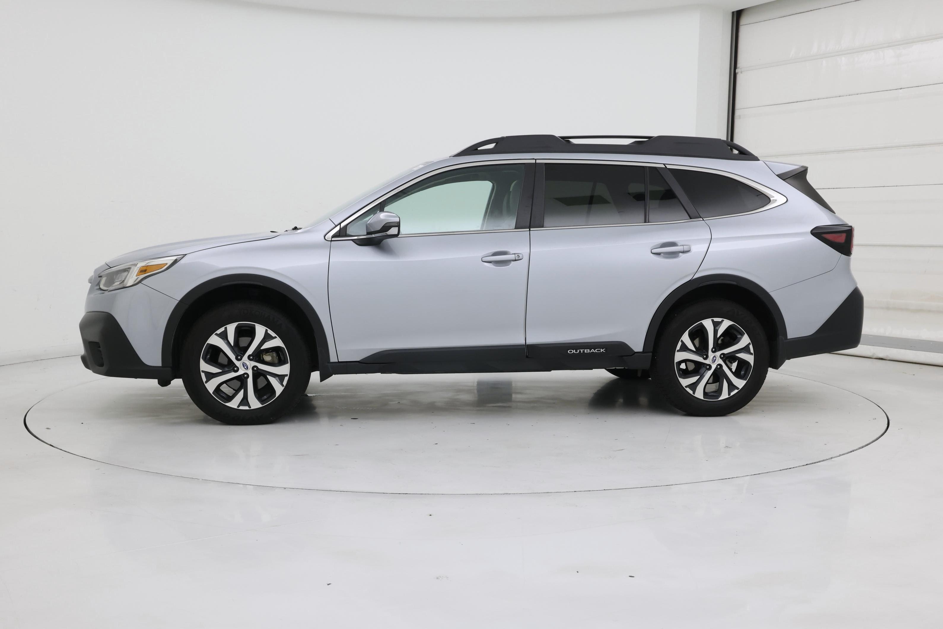 Thumbnail: 2022 Subaru Outback - 3