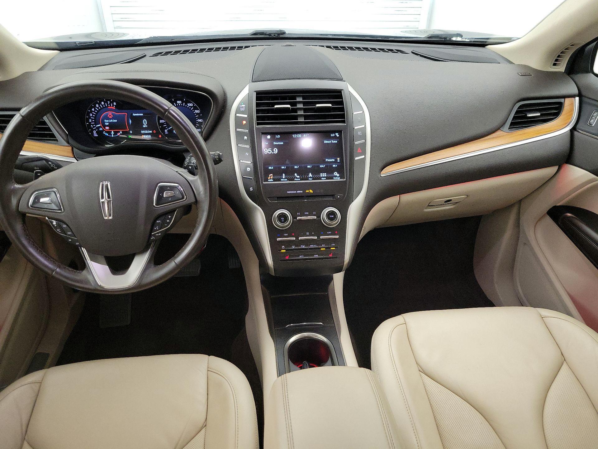 Thumbnail: 2018 Lincoln MKC - 9