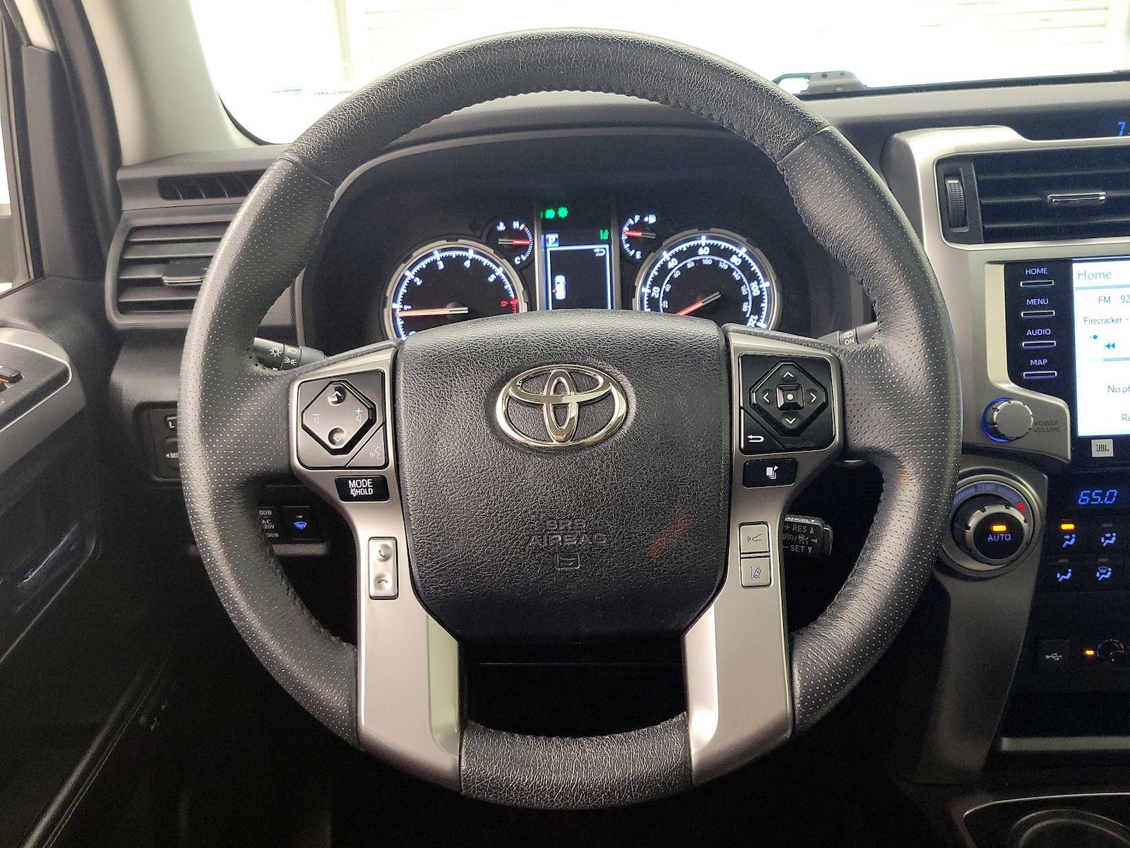 2022 Toyota 4Runner Limited - Photo 11