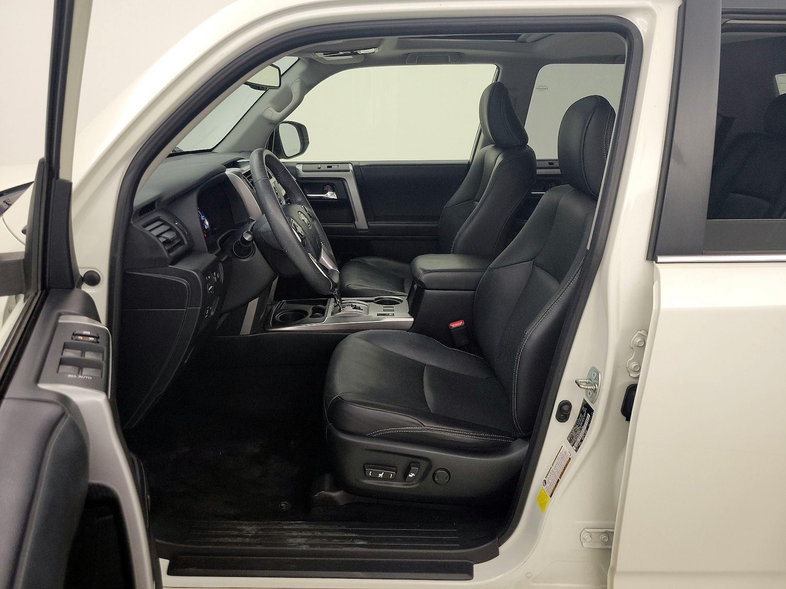 2022 Toyota 4Runner Limited - Photo 12