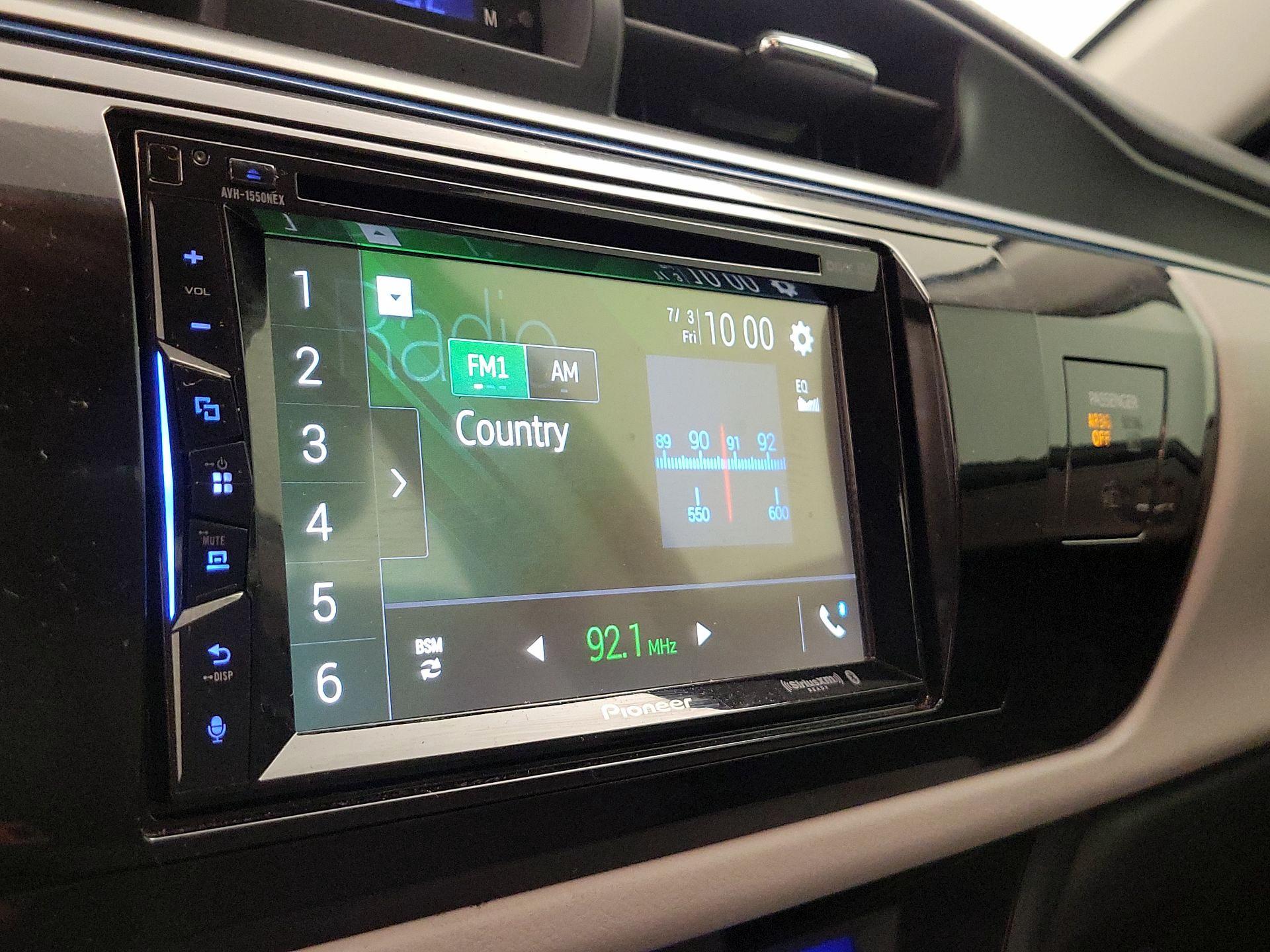 Thumbnail: 2014 Toyota Corolla - 15