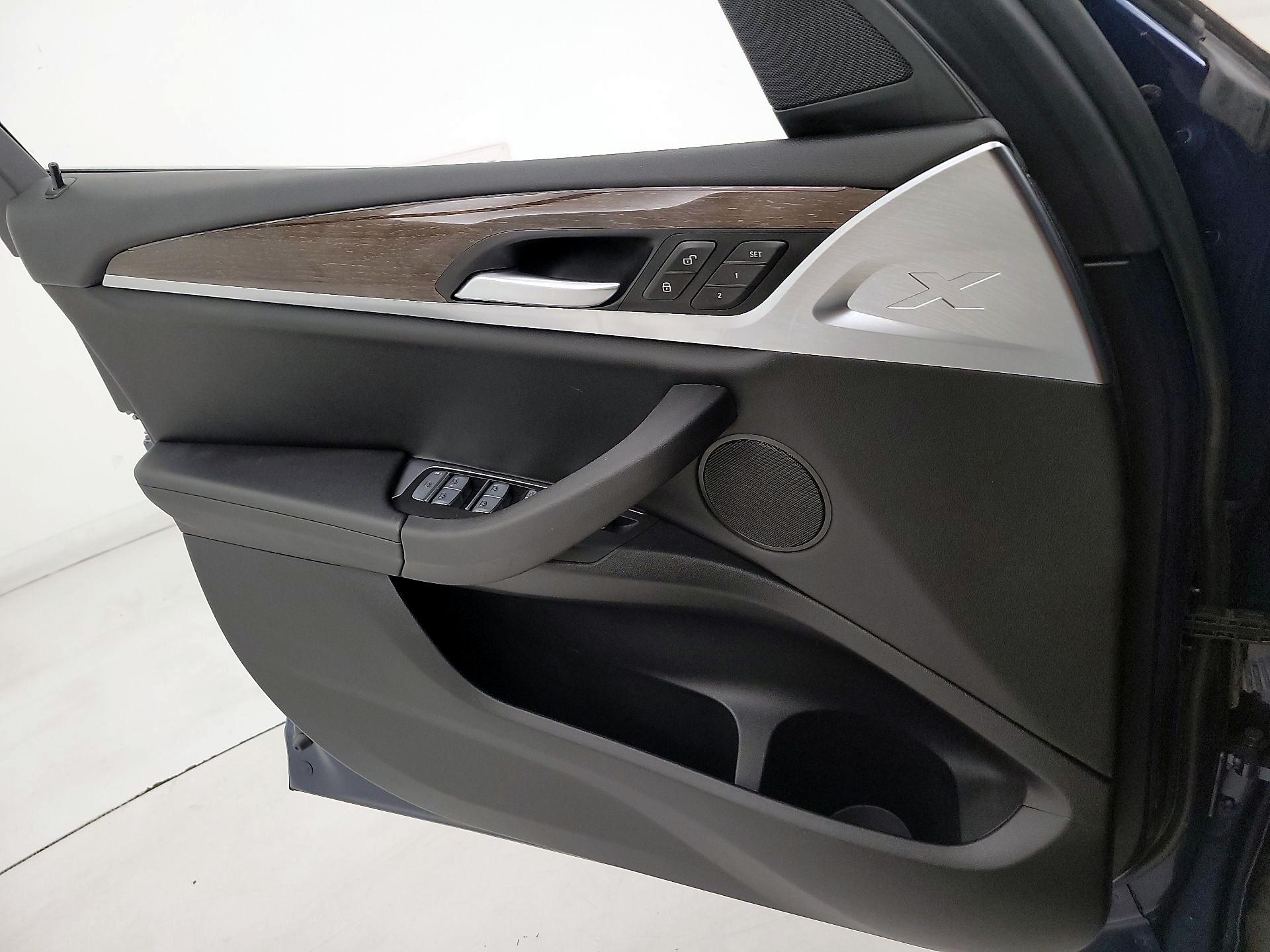 Thumbnail: 2022 BMW X3 - 12