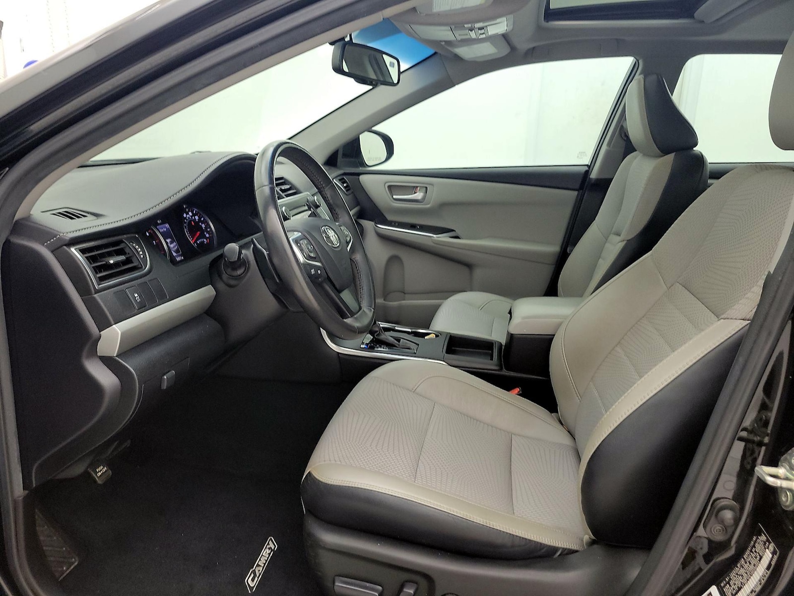 Power Seat(s) & Side Airbags