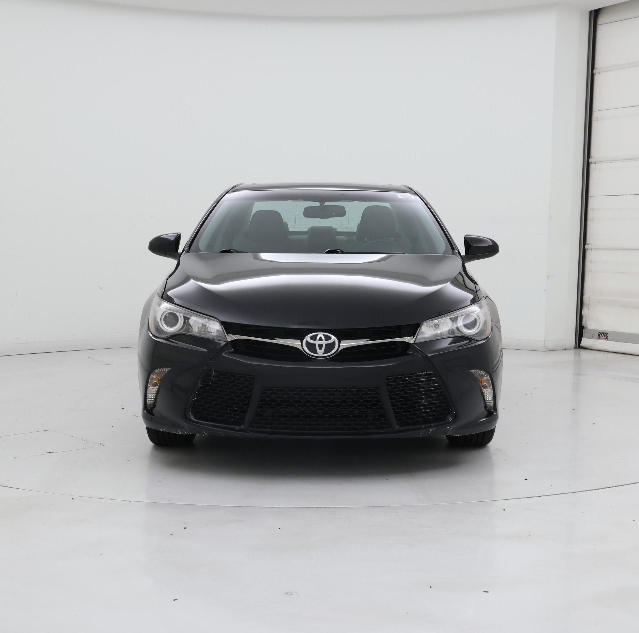 Thumbnail: 2017 Toyota Camry - 5