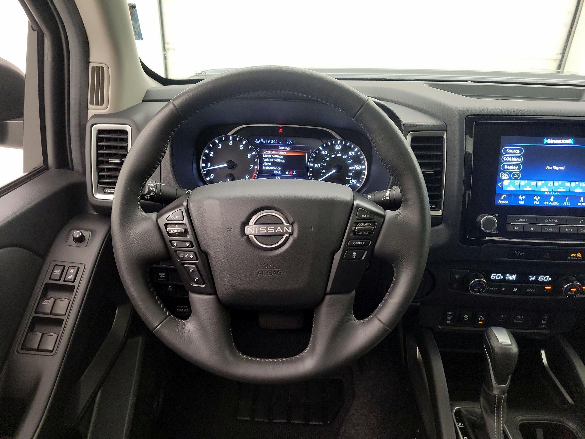 Thumbnail: 2023 Nissan Frontier - 10