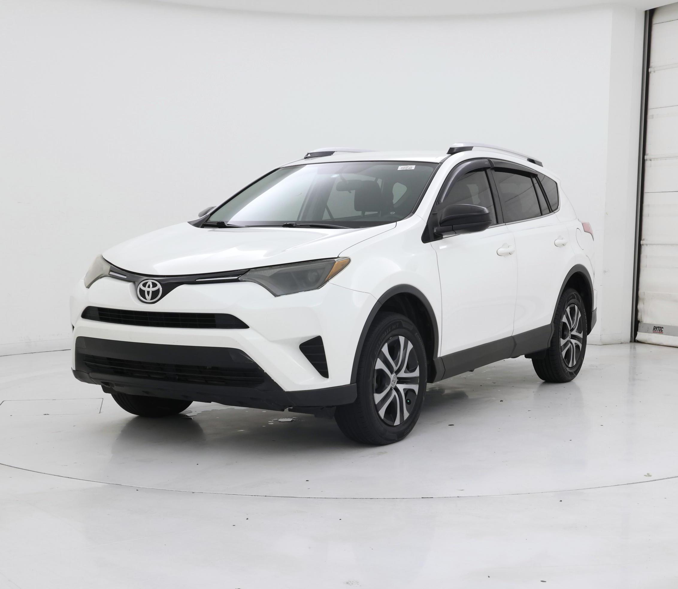 Thumbnail: 2016 Toyota RAV4 - 4