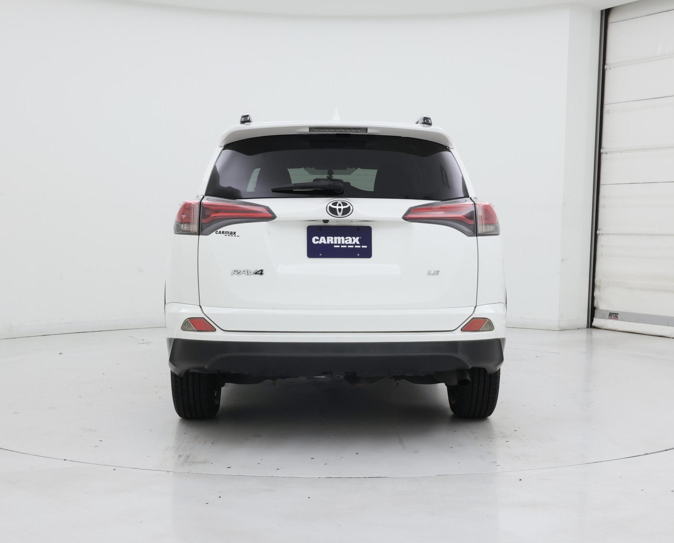 Thumbnail: 2016 Toyota RAV4 - 6