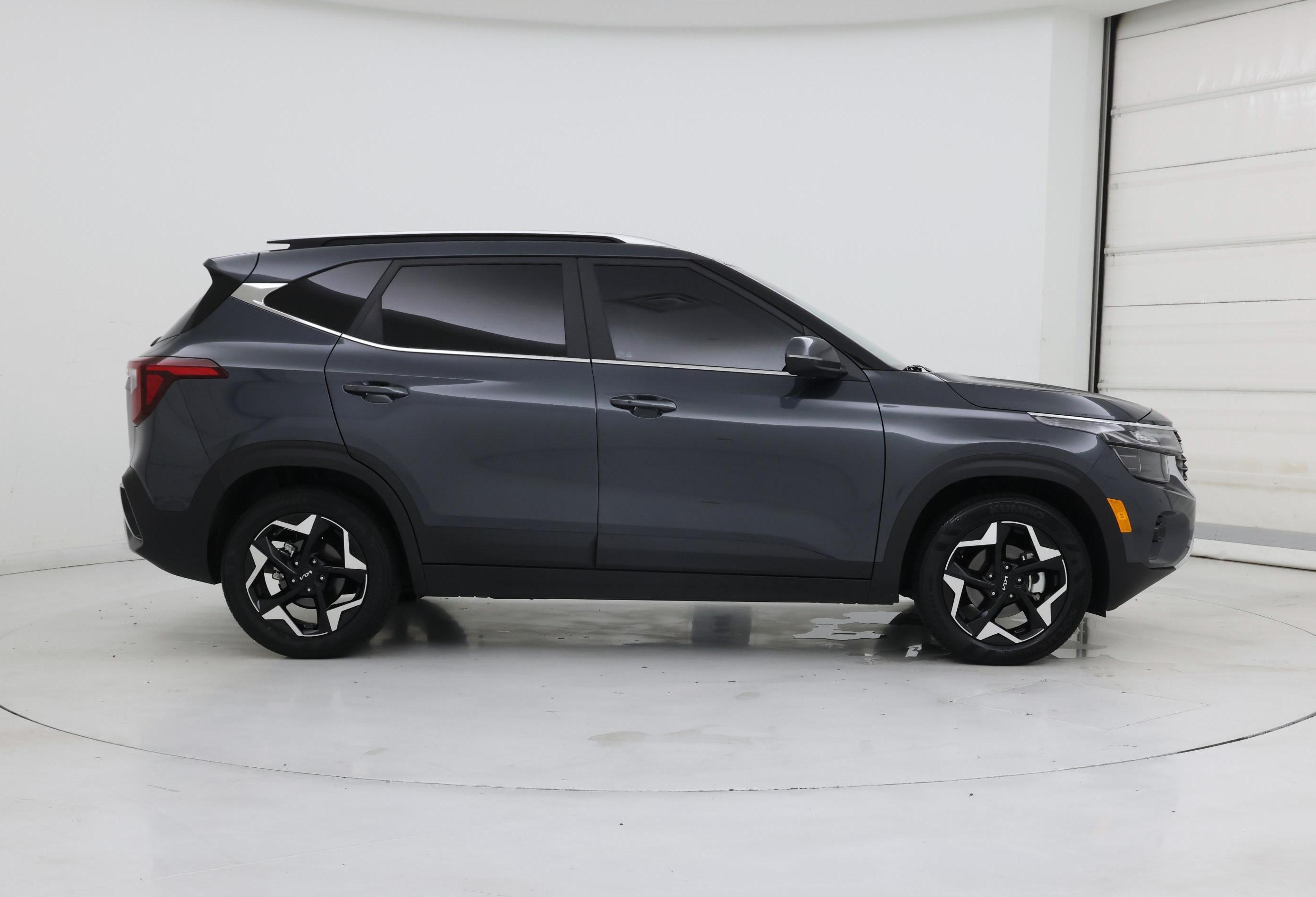 Thumbnail: 2025 Kia Seltos - 7