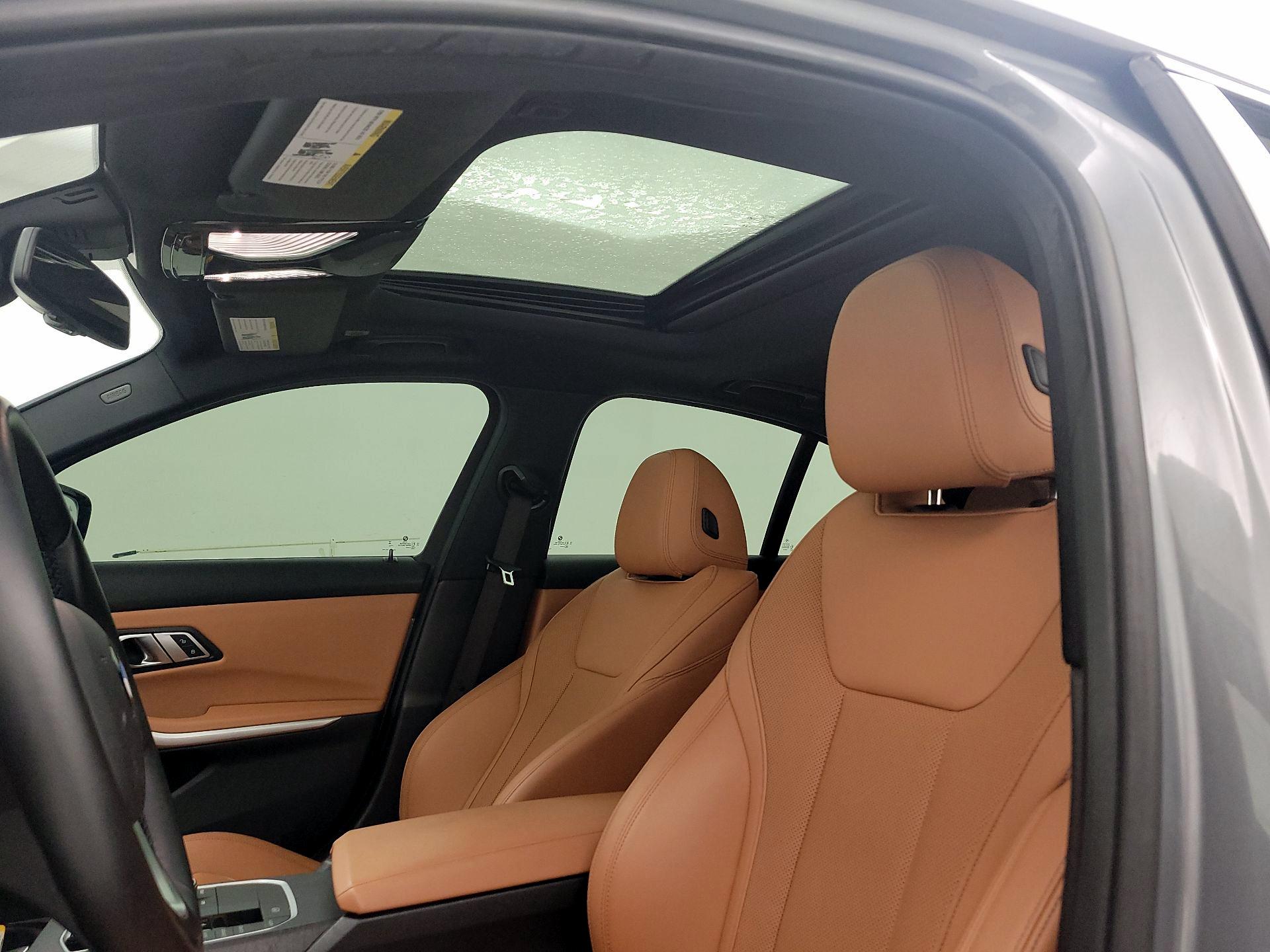Thumbnail: 2023 BMW 3 Series - 19