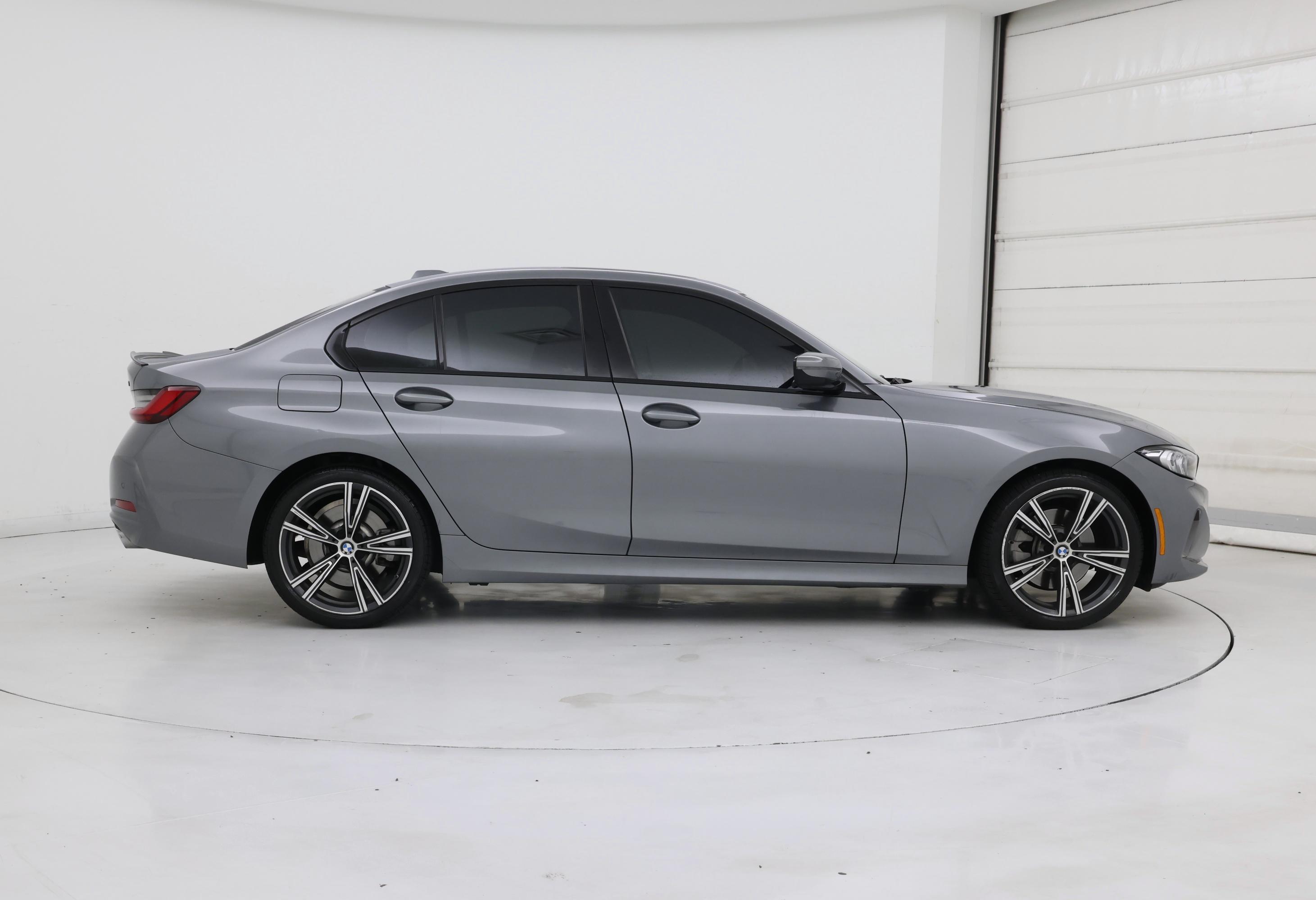 Thumbnail: 2023 BMW 3 Series - 7