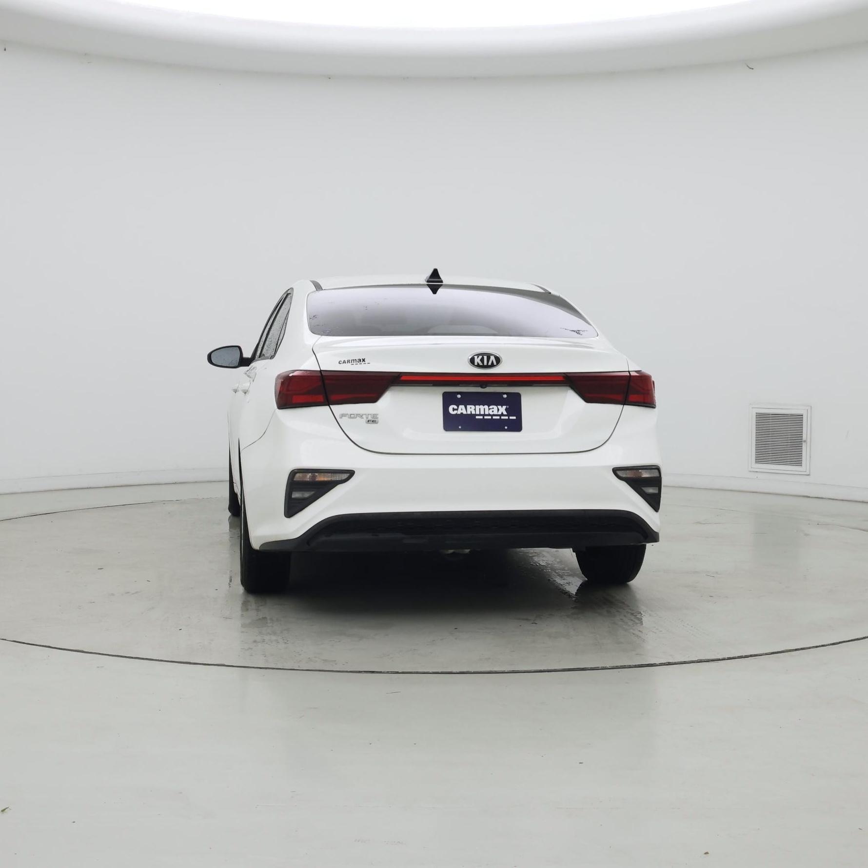Thumbnail: 2019 Kia Forte - 6