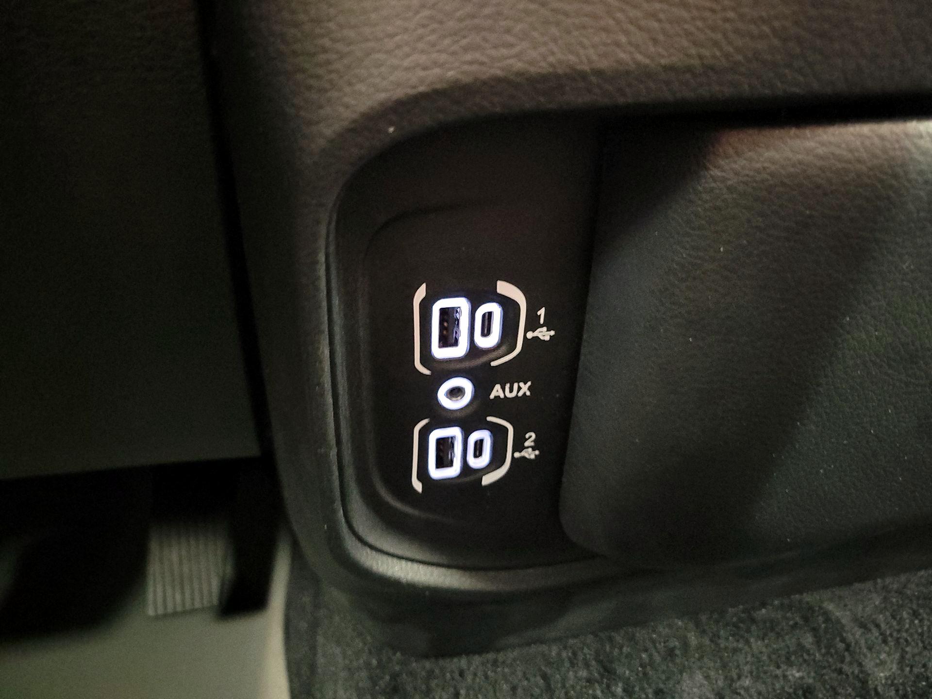 Thumbnail: 2025 RAM 1500 - 16