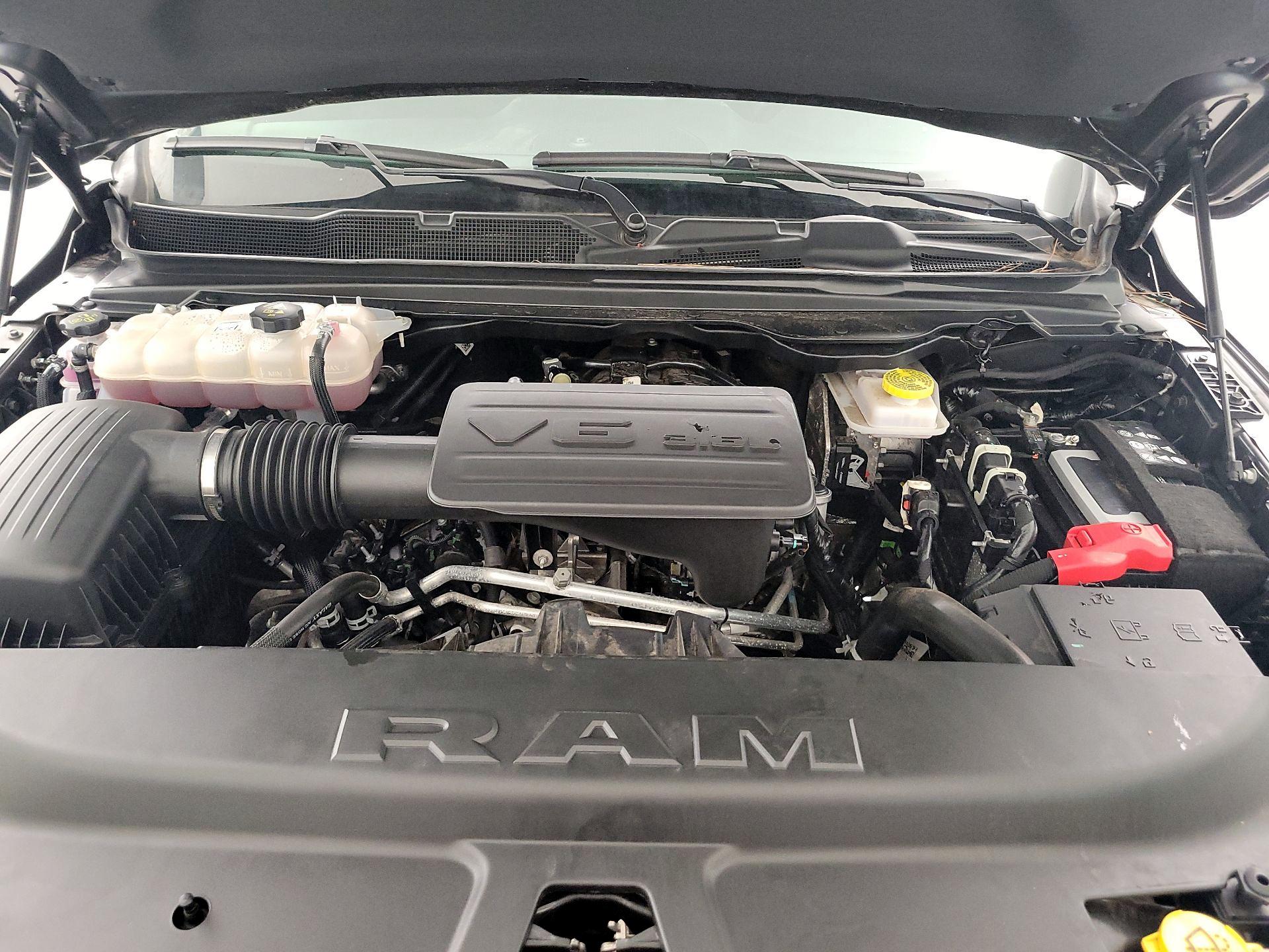 Thumbnail: 2025 RAM 1500 - 19