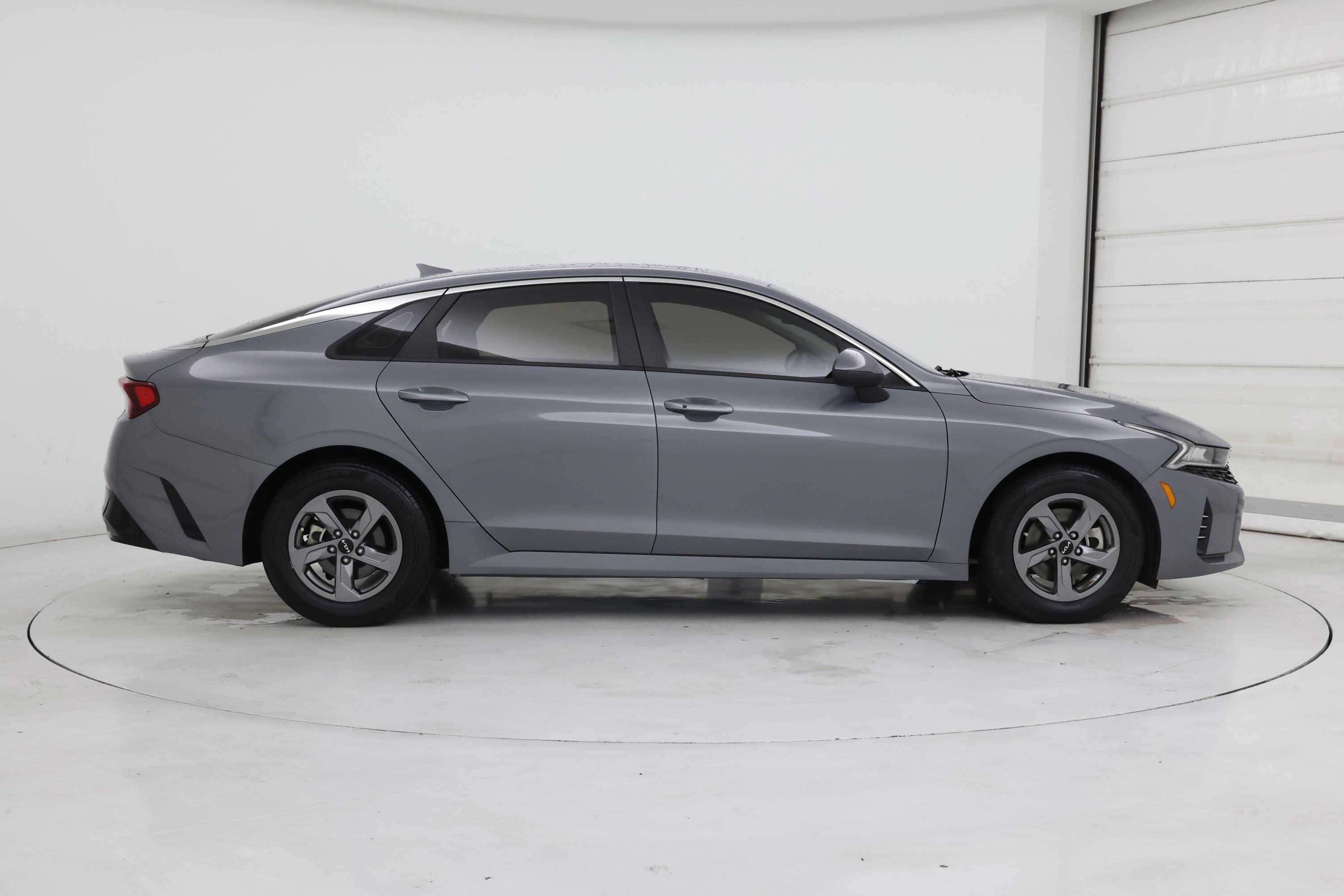 Thumbnail: 2023 Kia K5 - 7
