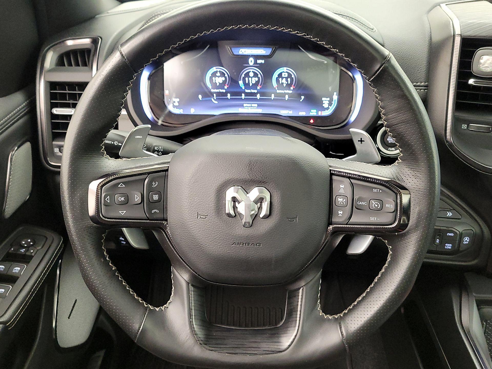 Thumbnail: 2025 RAM 1500 - 10