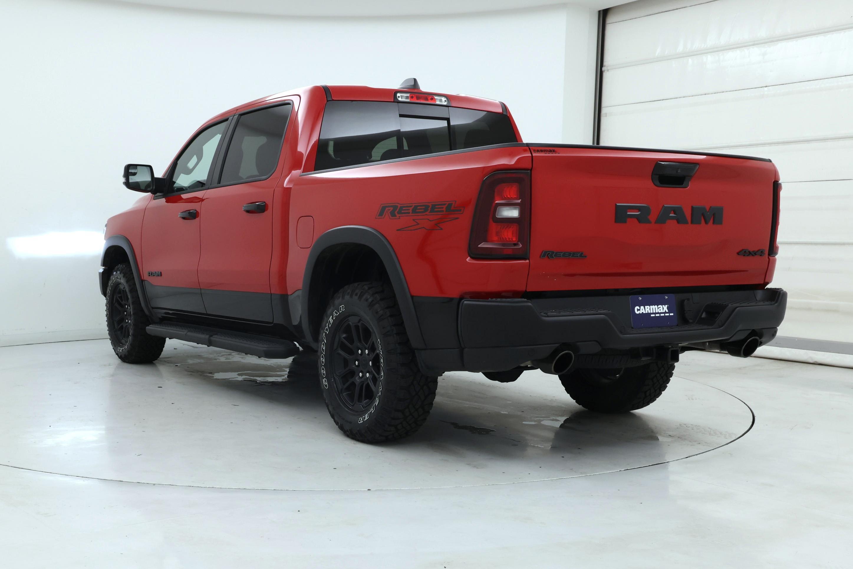 Thumbnail: 2025 RAM 1500 - 2