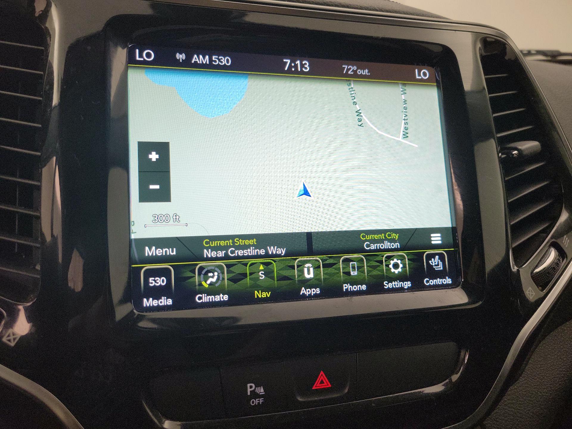 Thumbnail: 2019 Jeep Cherokee - 14