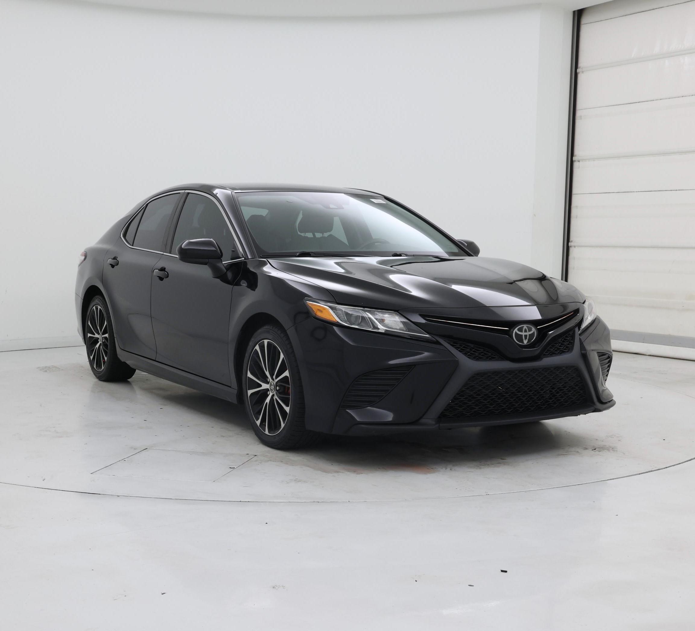 Black 2020 Toyota Camry Sedan Front-Wheel Drive Automatic
