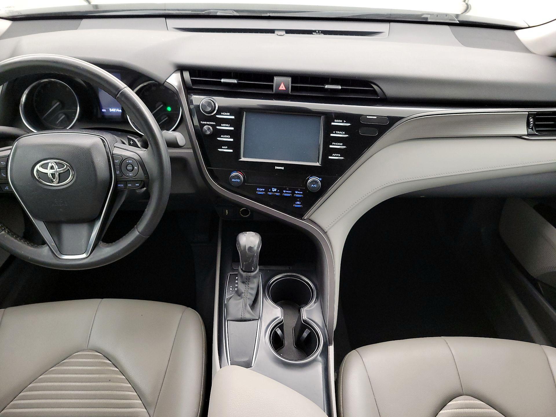 Thumbnail: 2020 Toyota Camry - 9