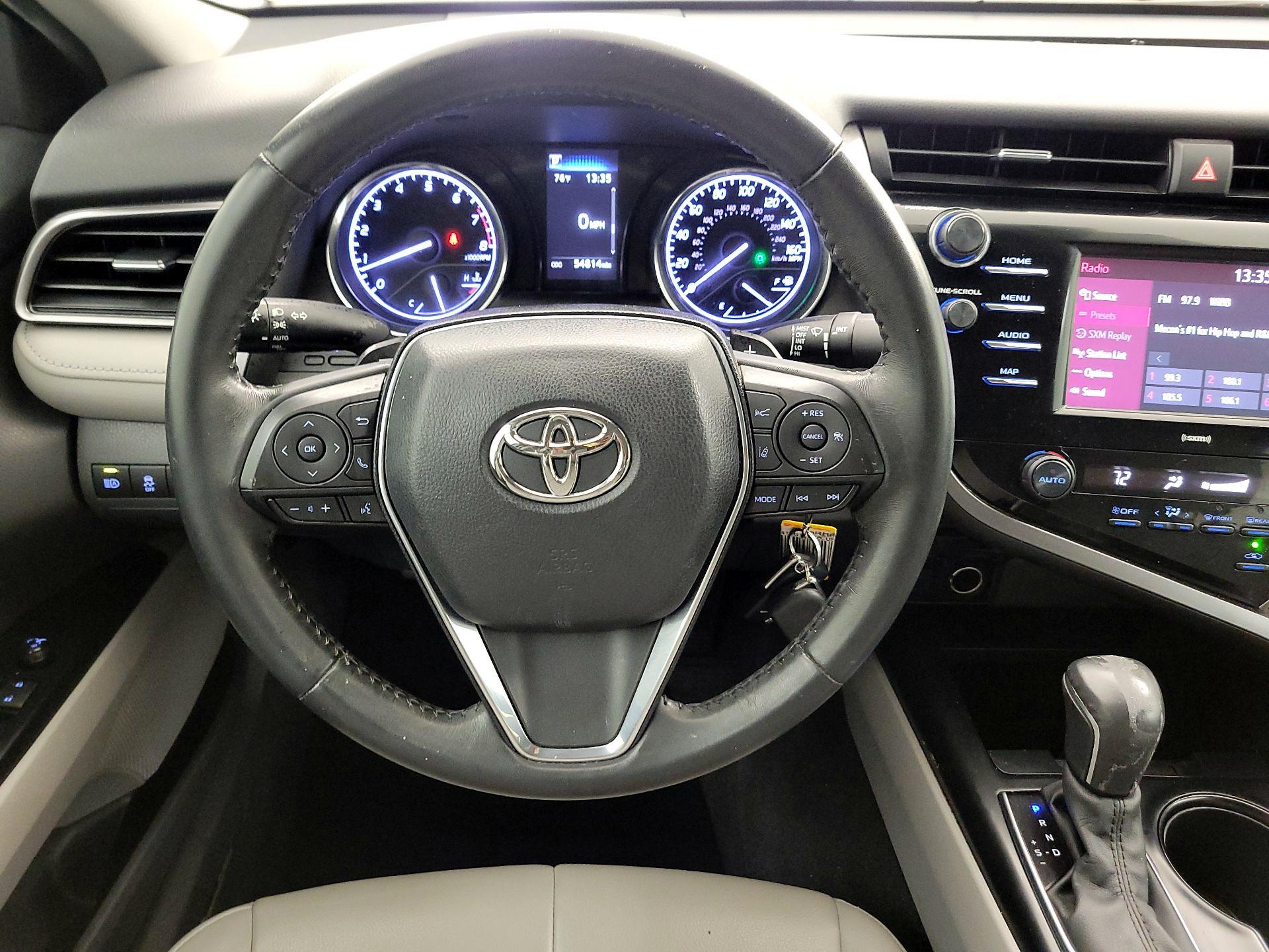 Thumbnail: 2020 Toyota Camry - 10