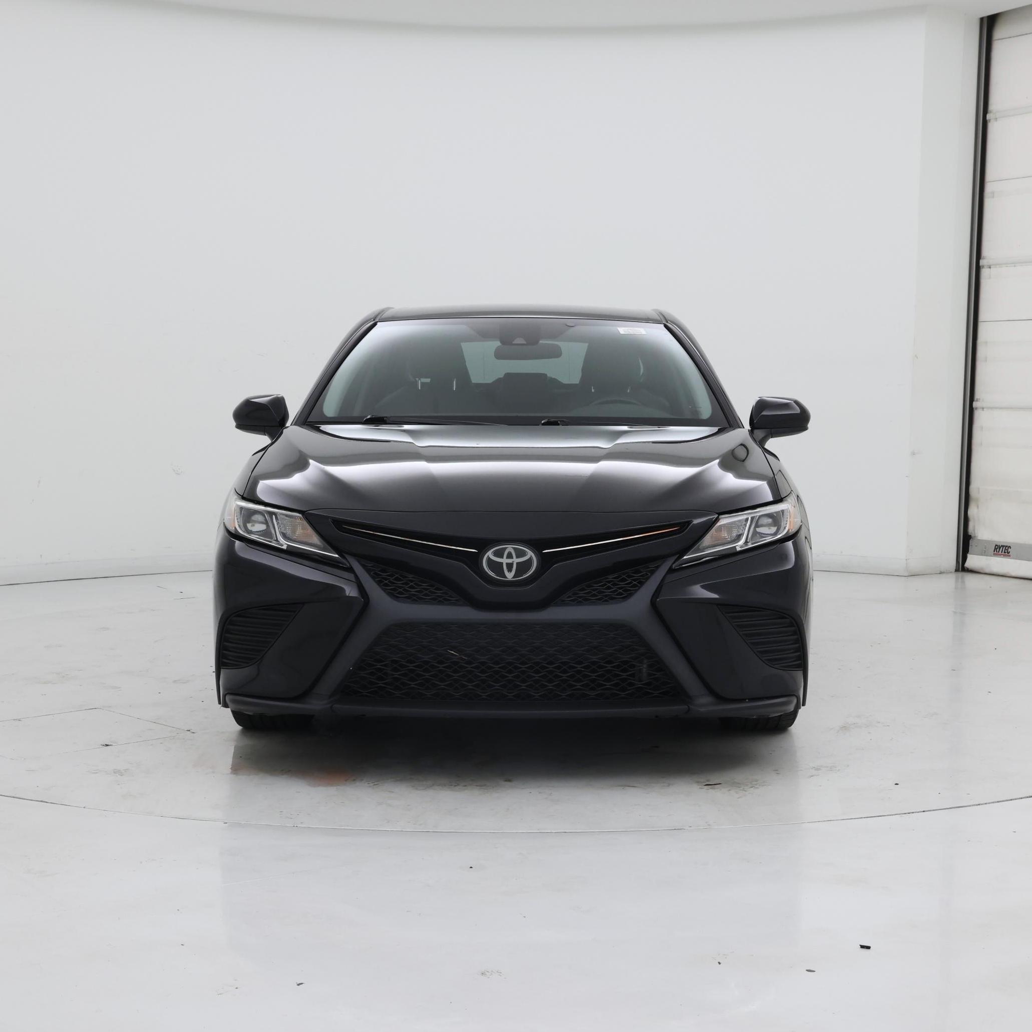 Thumbnail: 2020 Toyota Camry - 5
