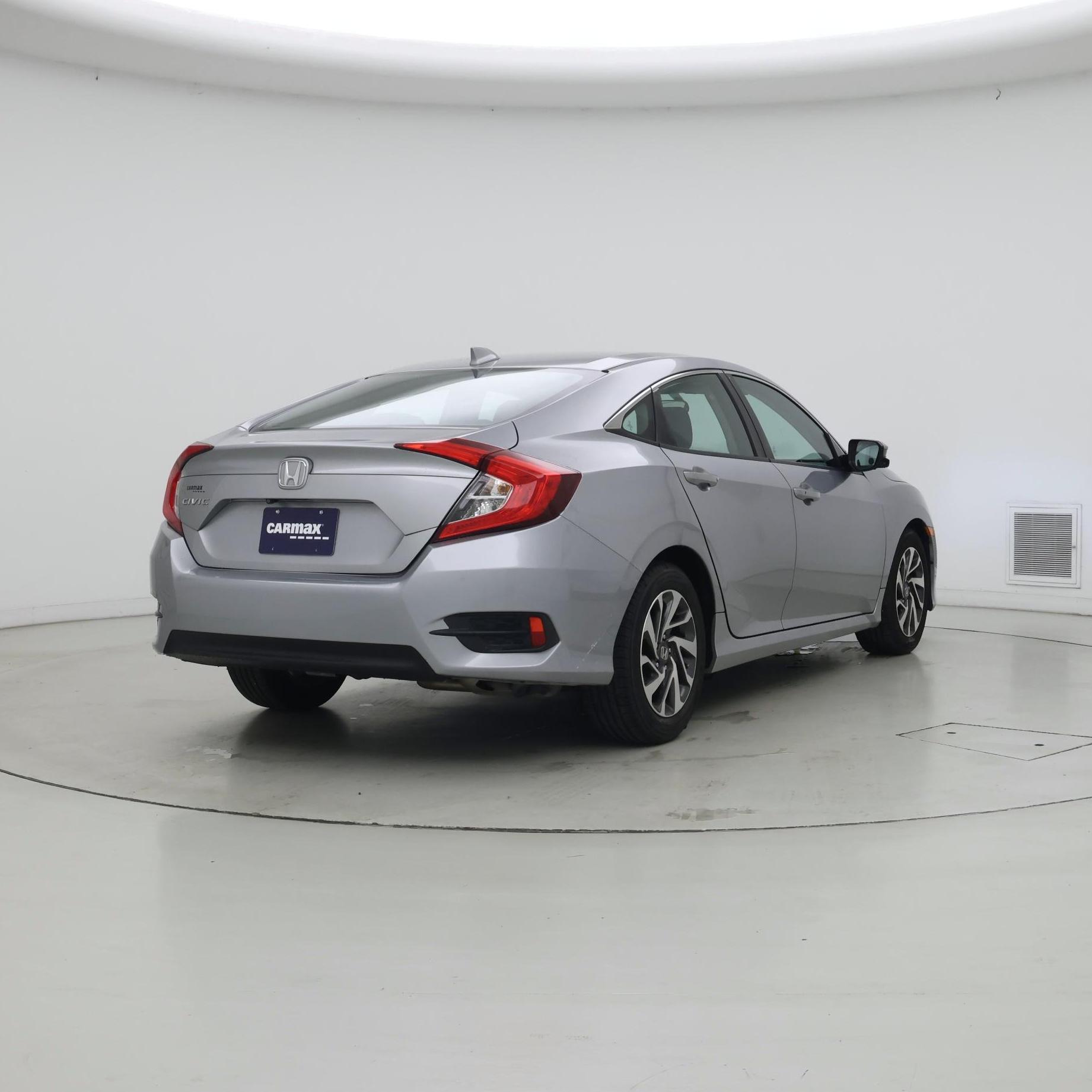 Thumbnail: 2017 Honda Civic - 8