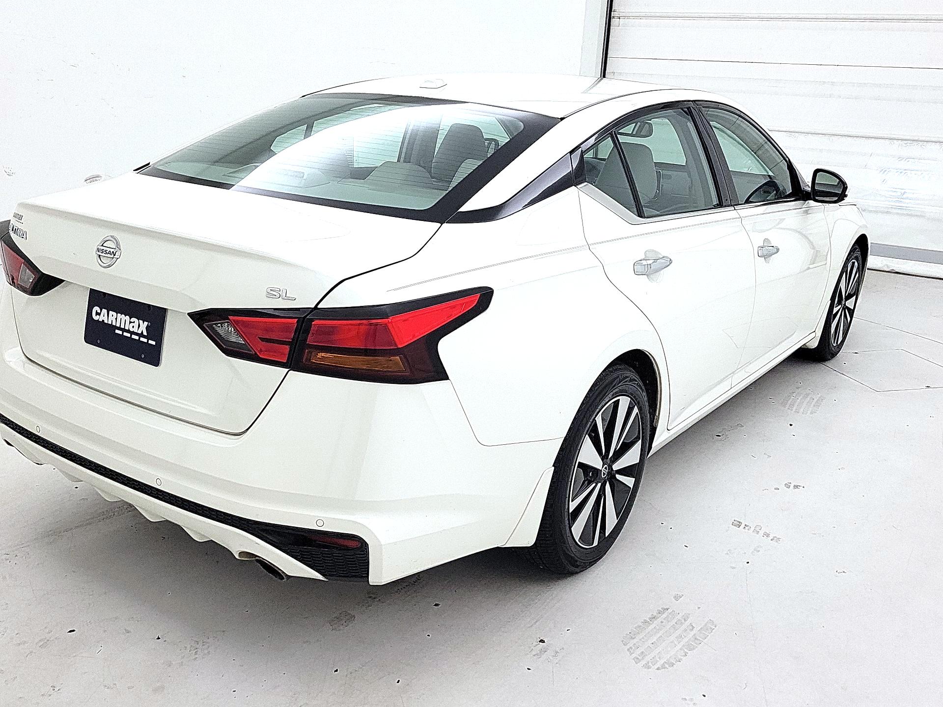 Thumbnail: 2019 Nissan Altima - 5